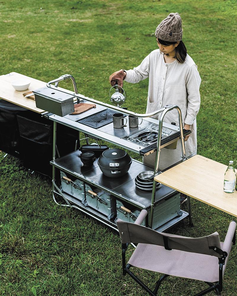 Premium Stainless Steel Kitchen Table - Durable & Modern Design for Home & Restaurant Use | Perfect for Cooking, Dining & Food Prep