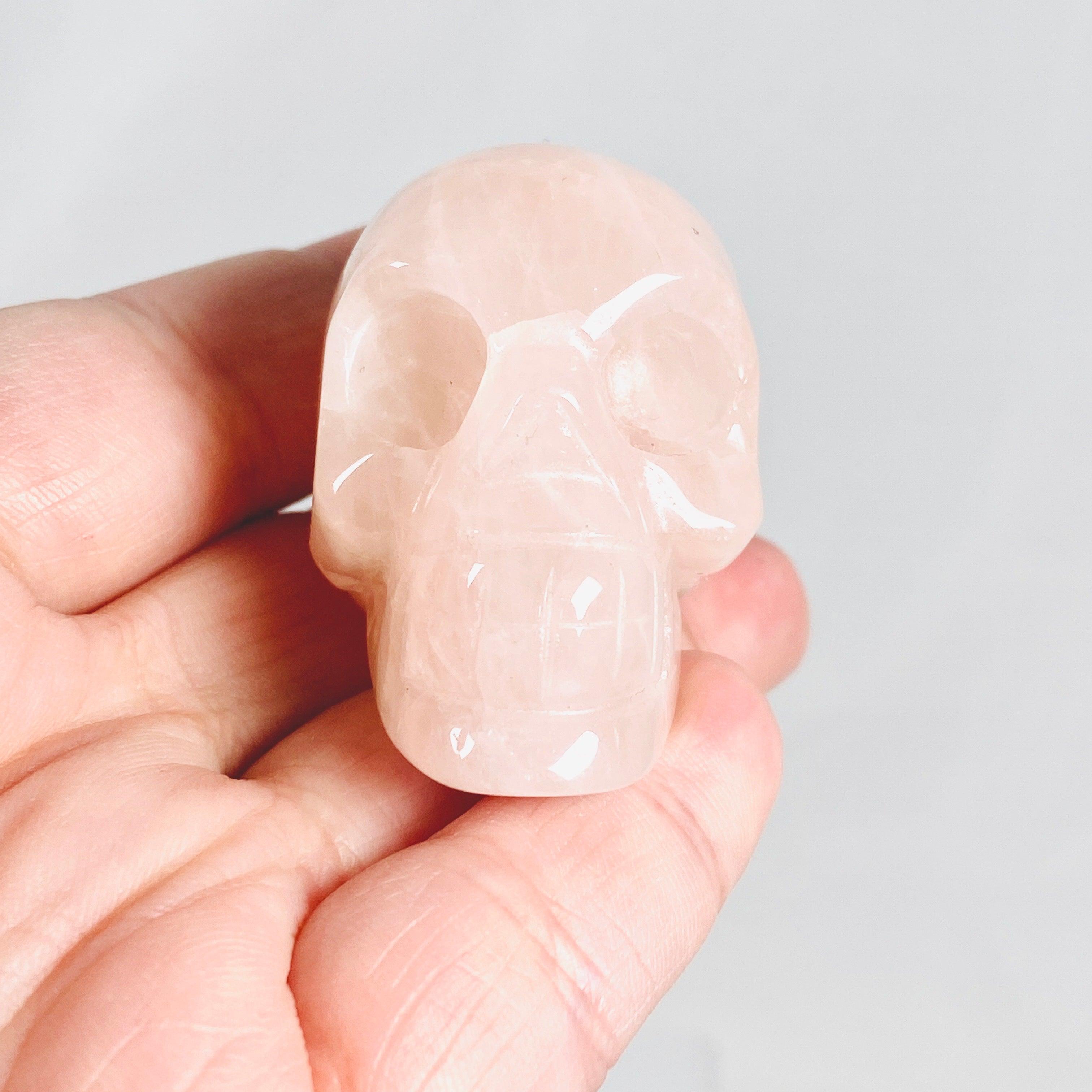 Rose Quartz Skull RQSK 01 - Natural Healing Crystal for Meditation, Stress Relief & Home Decor - Perfect for Yoga, Reiki & Spiritual Gifts