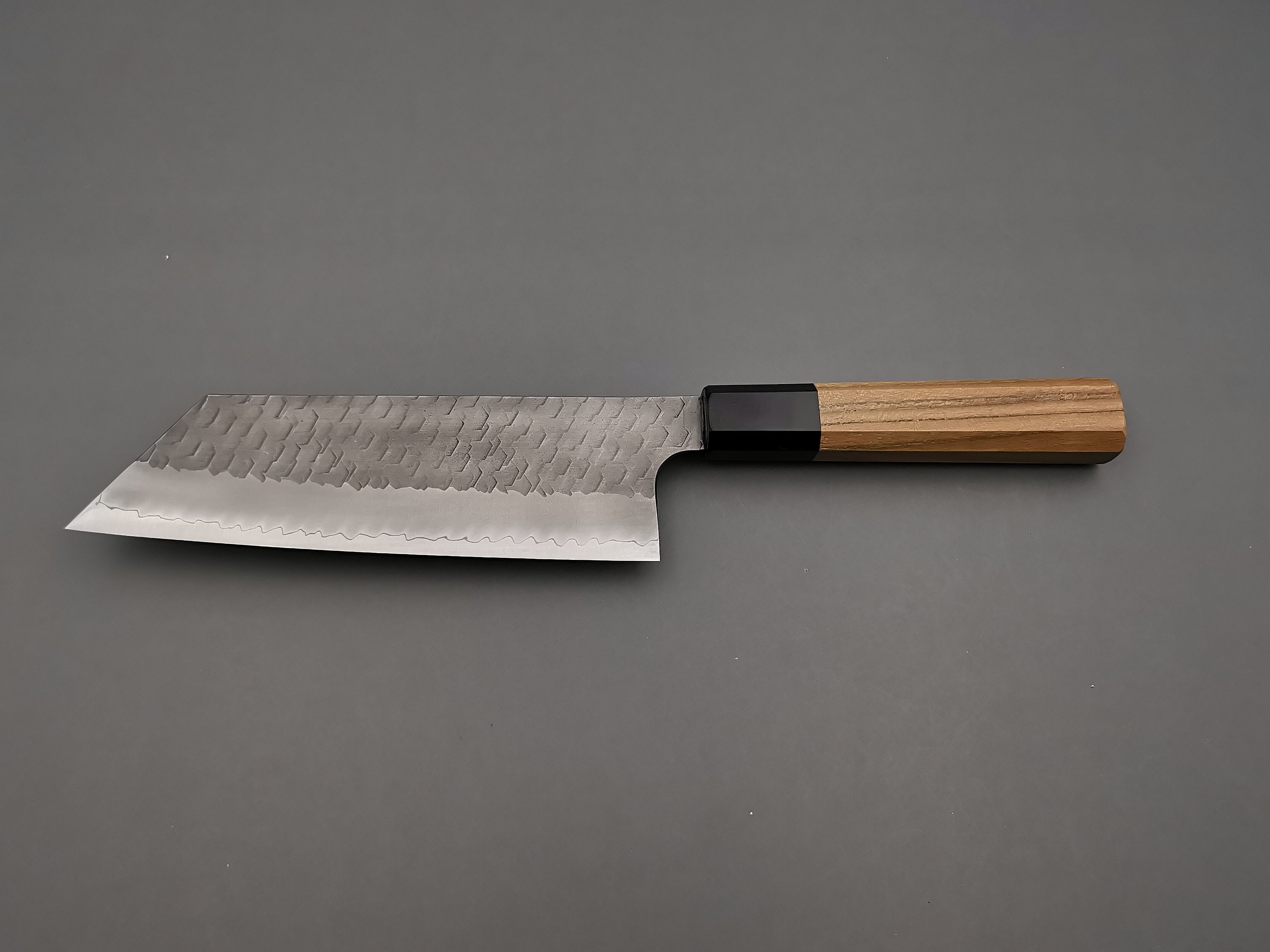 Premium Nigara Hamono SG2 Tsuchime Nakiri Knife - Japanese Damascus Steel Vegetable Chopper for Professional Chefs & Home Cooking - Perfect for Slicing, Dicing & Precision Vegetable Prep