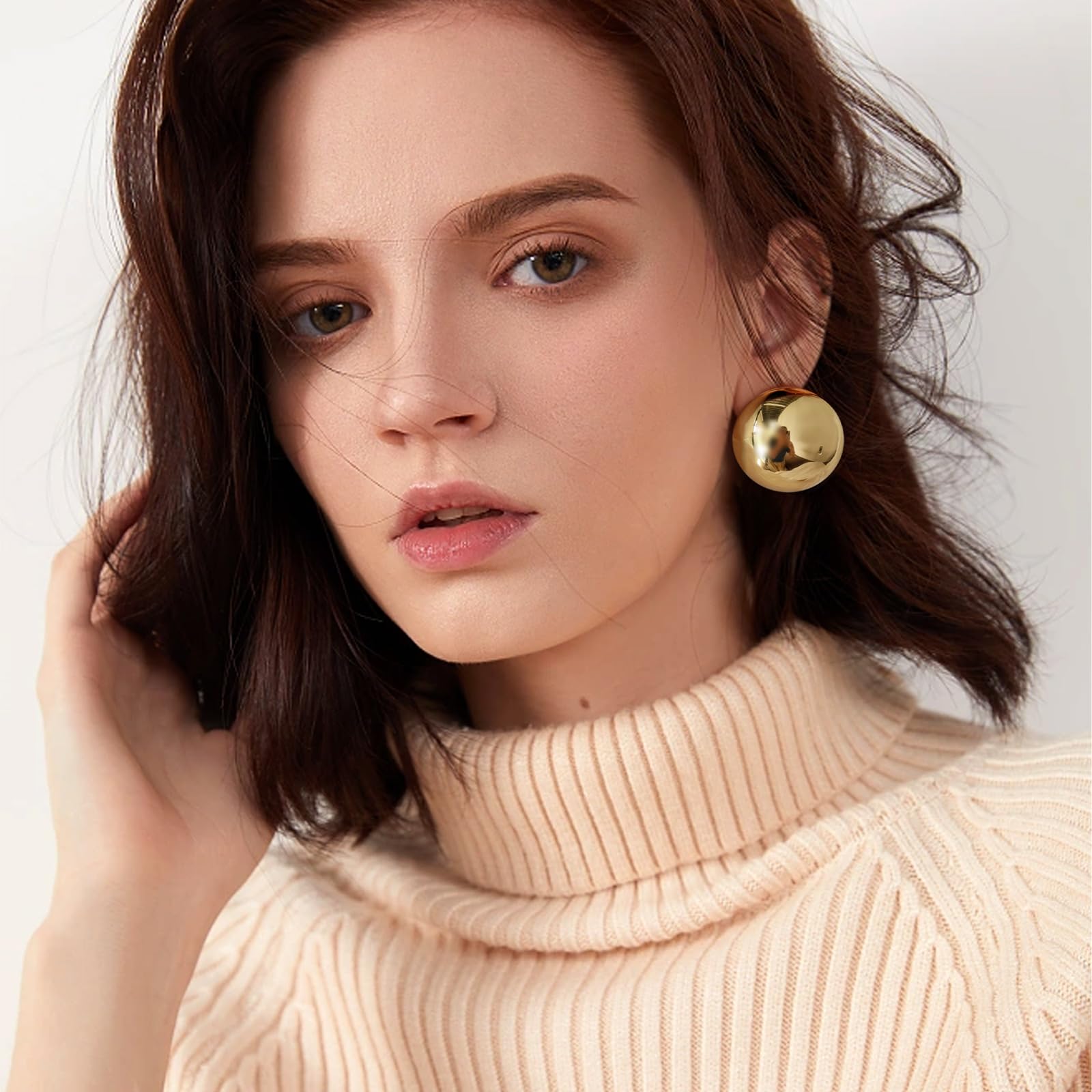 Gold Button Stud Earrings for Women - Brushed Disc & Polished Ball Stud Earrings - Vintage Jewelry for Everyday Wear, Parties & Special Occasions