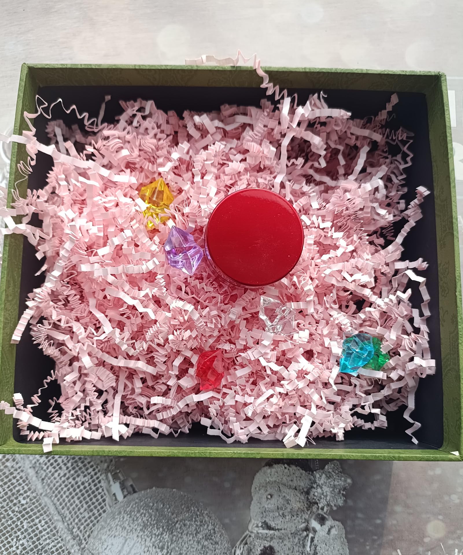 JHESAO 1LB Pink Crinkle Cut Paper Shreds - Gift Box & Basket Filler, Packaging Confetti for Birthdays, Weddings & Party Decorations