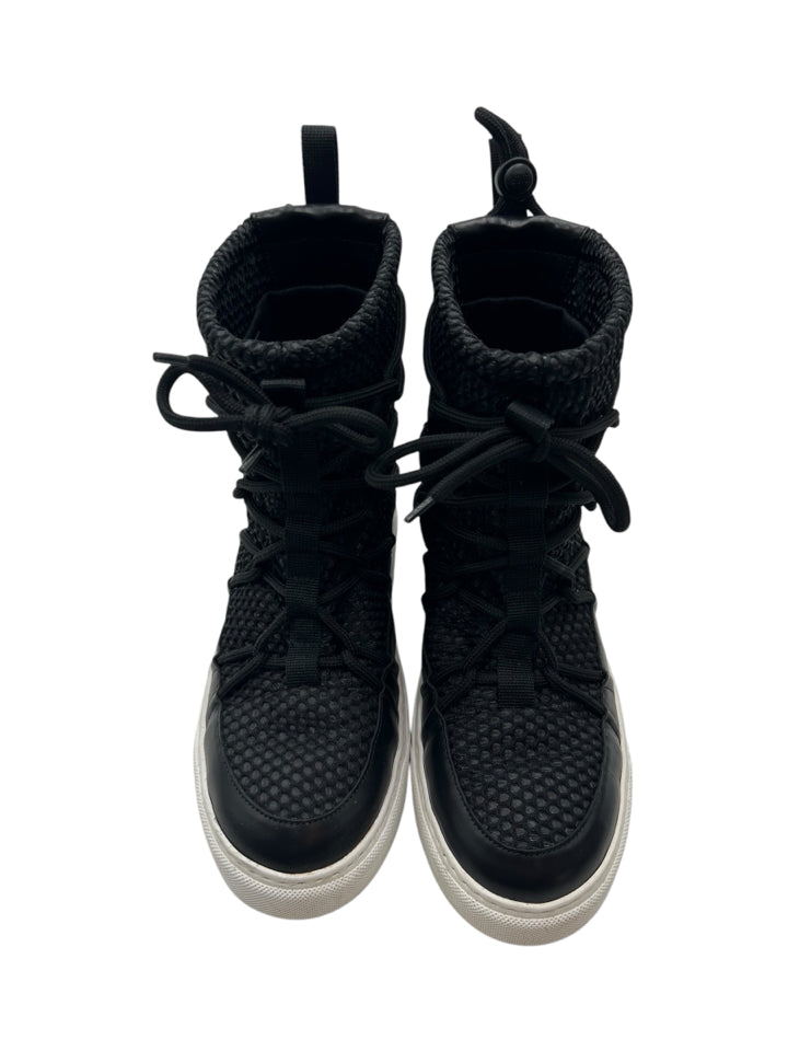 Christian Dior Black Resille Winter Solar Boots Women's Size 37 (US 7) - Waterproof Snow Boots for Women, Fashionable Winter Shoes for Cold Weather, Outdoor Activities & Holiday Style