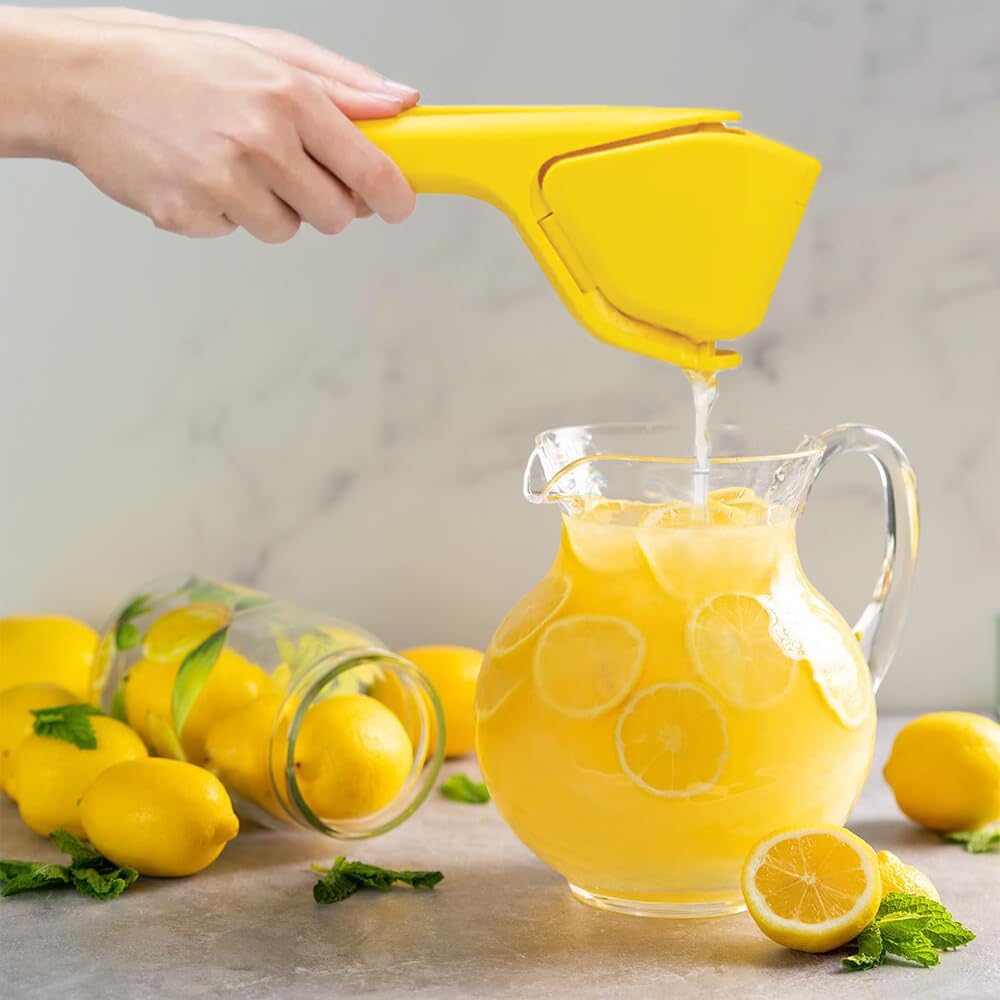 Handheld Citrus Juicer - Manual Lemon, Lime & Orange Squeezer with Space-Saving Foldable Design | Effortless Juice Presser for Fresh Lemonade, Cocktails & Cooking | Perfect for Bars, Kitchens & Outdoor Use