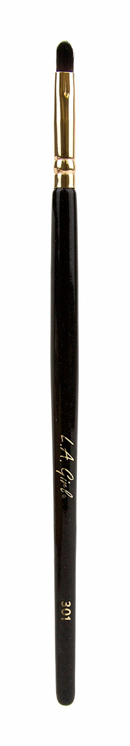 L.A Girl Lip Brush - Professional Makeup Brush for Precise Lipstick Application - Perfect for Daily Makeup, Special Occasions, and Beauty Kits