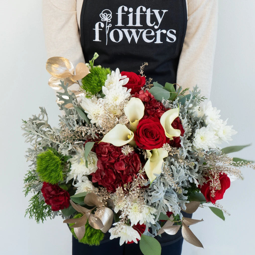 Antique Holiday Rose DIY Flower Kit - Handmade Floral Arrangement Craft Set for Christmas, Weddings & Home Decor