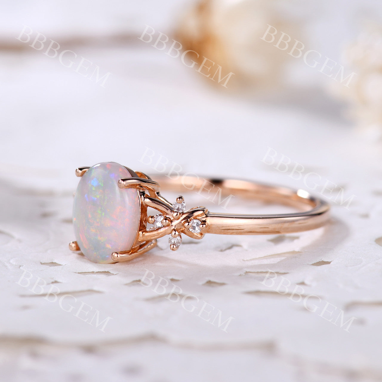 1.5CT Oval Australian Opal & Diamond Vintage Engagement Ring - Vine Wedding Band for Women, Perfect for Proposals, Anniversaries & Romantic Occasions