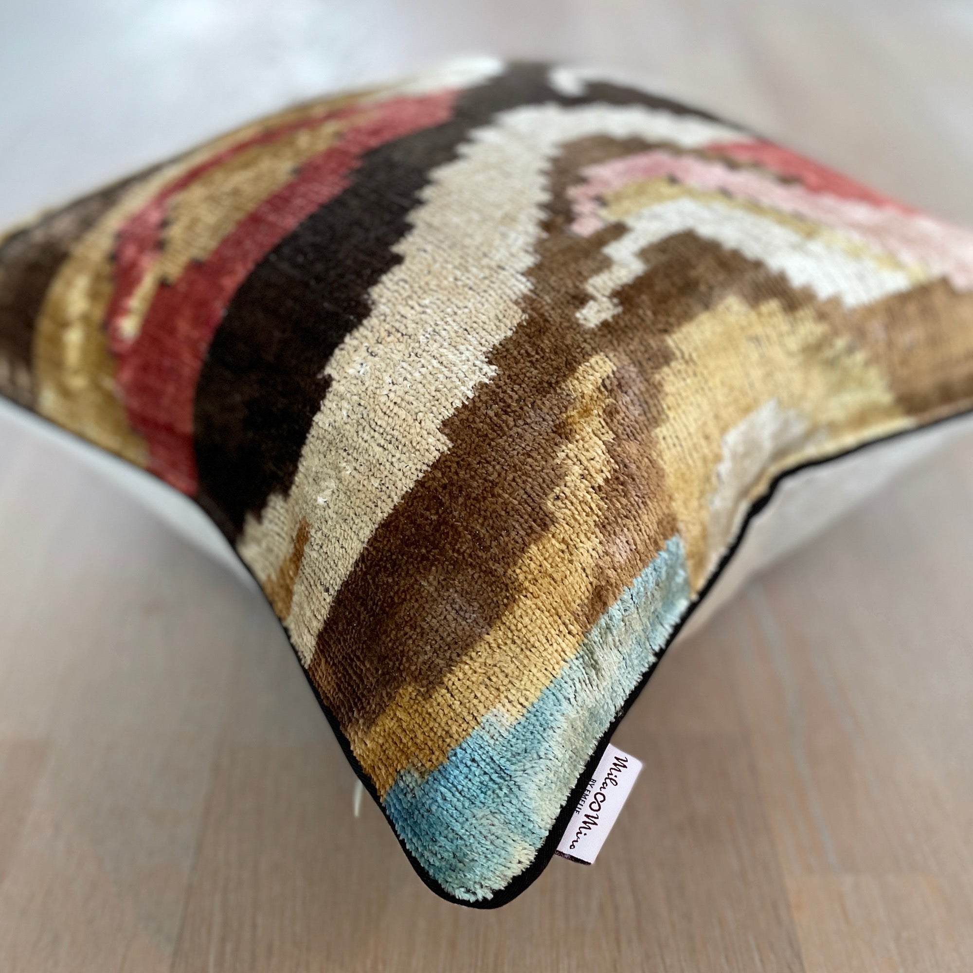 Luxury Velvet Ikat Cushion Cover - Desert of Life Pattern - Boho Home Decor Pillow Case for Sofa, Bed, Living Room