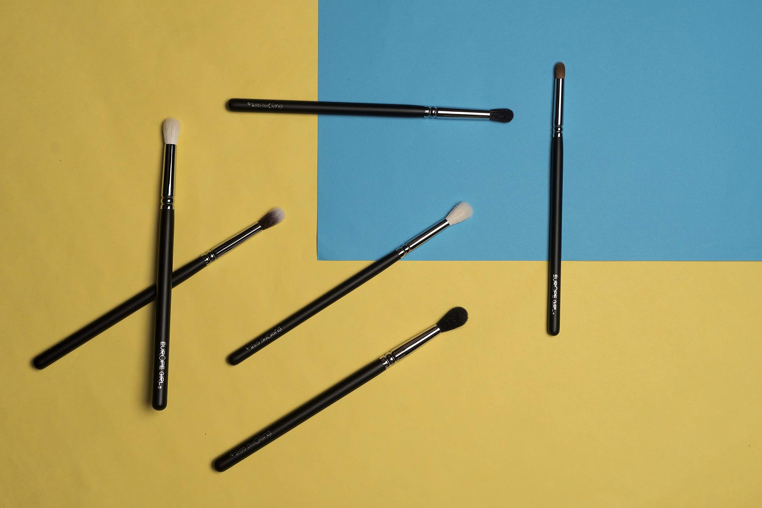 Premium 10-Piece Gel Eyeliner Brush Set for European Girls - Perfect for Makeup Artists & Beginners - Ideal for Smokey Eyes, Winged Liner & Professional Makeup Application