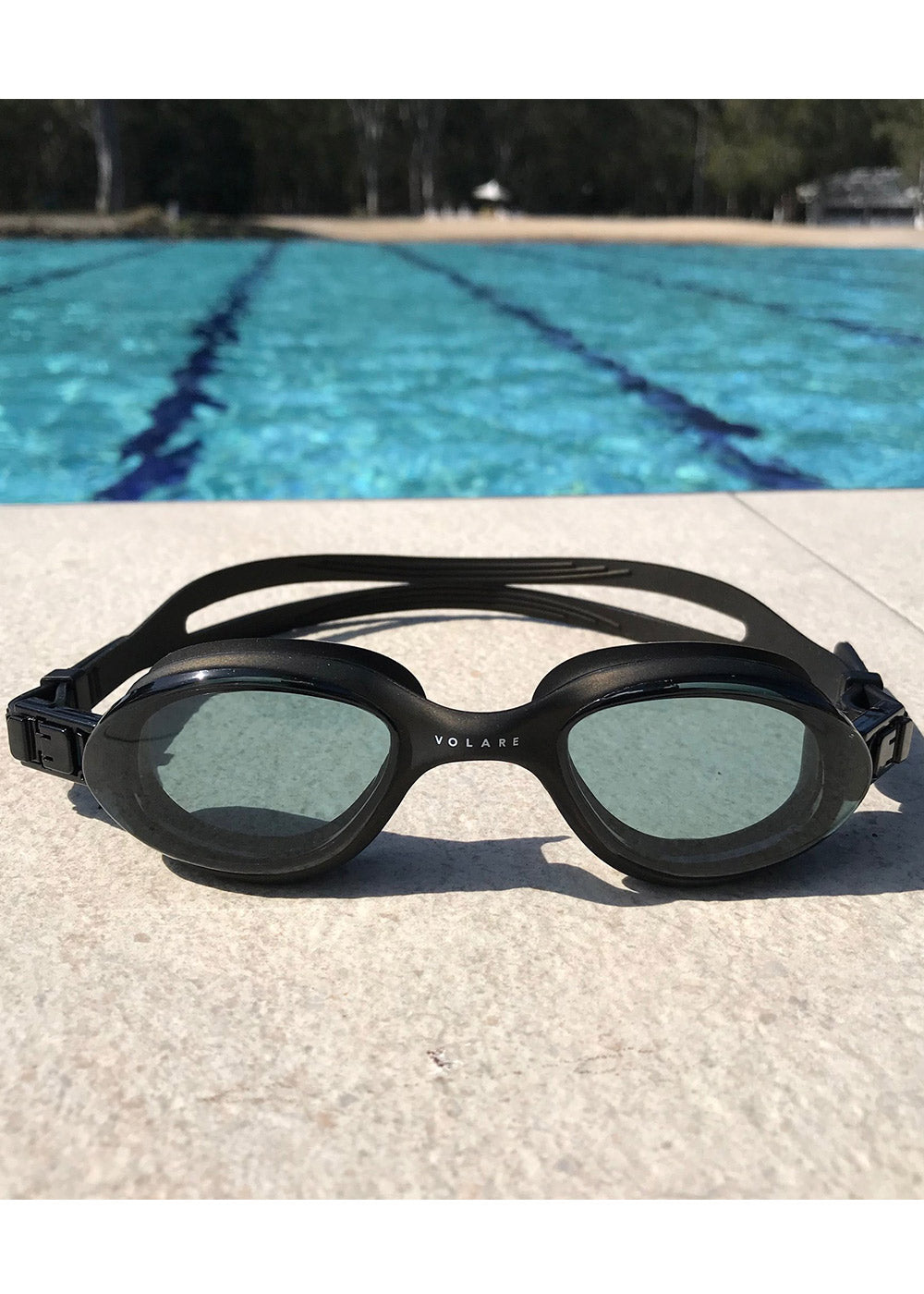 Volare Noosa Goggle - Premium Swimming Goggles for Men & Women - Anti-Fog, UV Protection, Comfort Fit - Perfect for Lap Swimming, Triathlon Training & Outdoor Water Sports