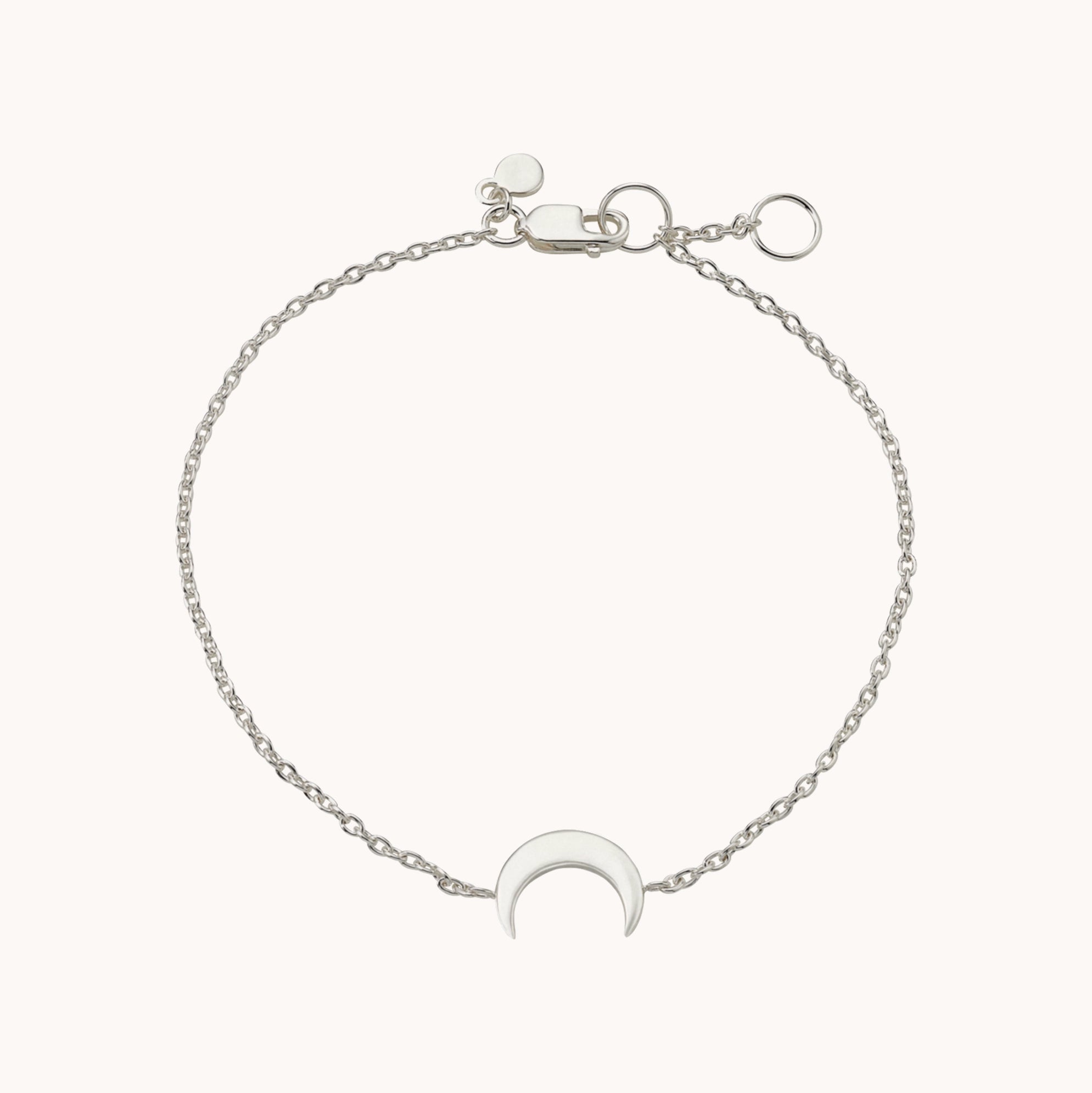Stylish Crescent Moon Bracelet in Sterling Silver - Perfect for Everyday Wear & Gift Giving