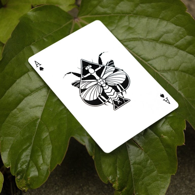 Premium Mantis Playing Cards - Elegant & Durable Deck for Poker, Magic Tricks & Cardistry - Perfect for Game Nights, Parties & Professional Performances