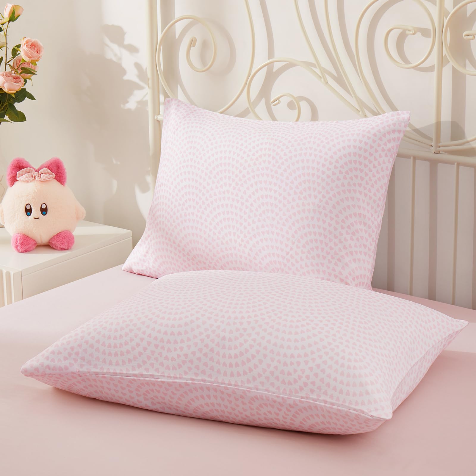 Vonty Pink Heart Printed Microfiber Kids Pillowcase Set (2 Pack) - Soft & Breathable Standard 20x26 Pillow Covers for Girls, Perfect for Bedroom Decor, Sleepovers, and Travel