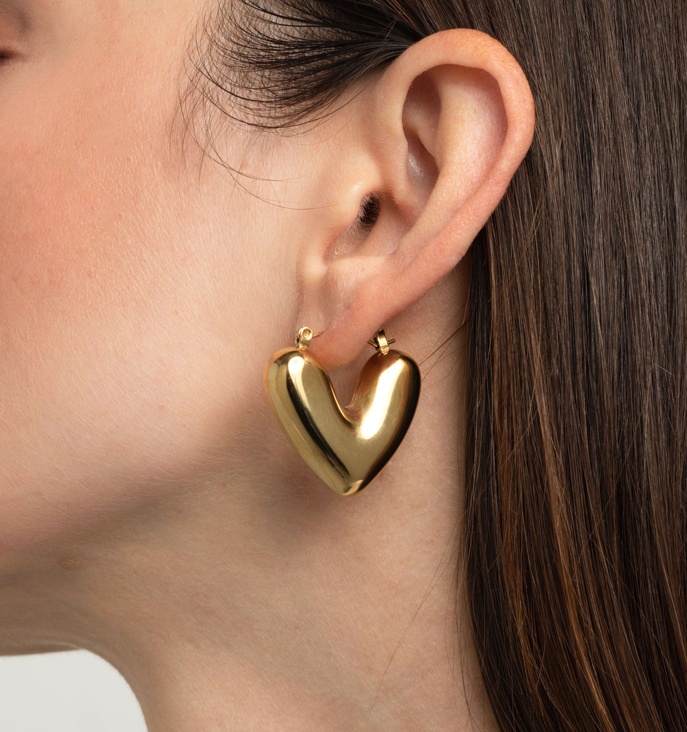 Elegant Audrey Heart Earrings for Women - Dainty Gold Plated Studs for Valentine's Day, Anniversary & Romantic Dates