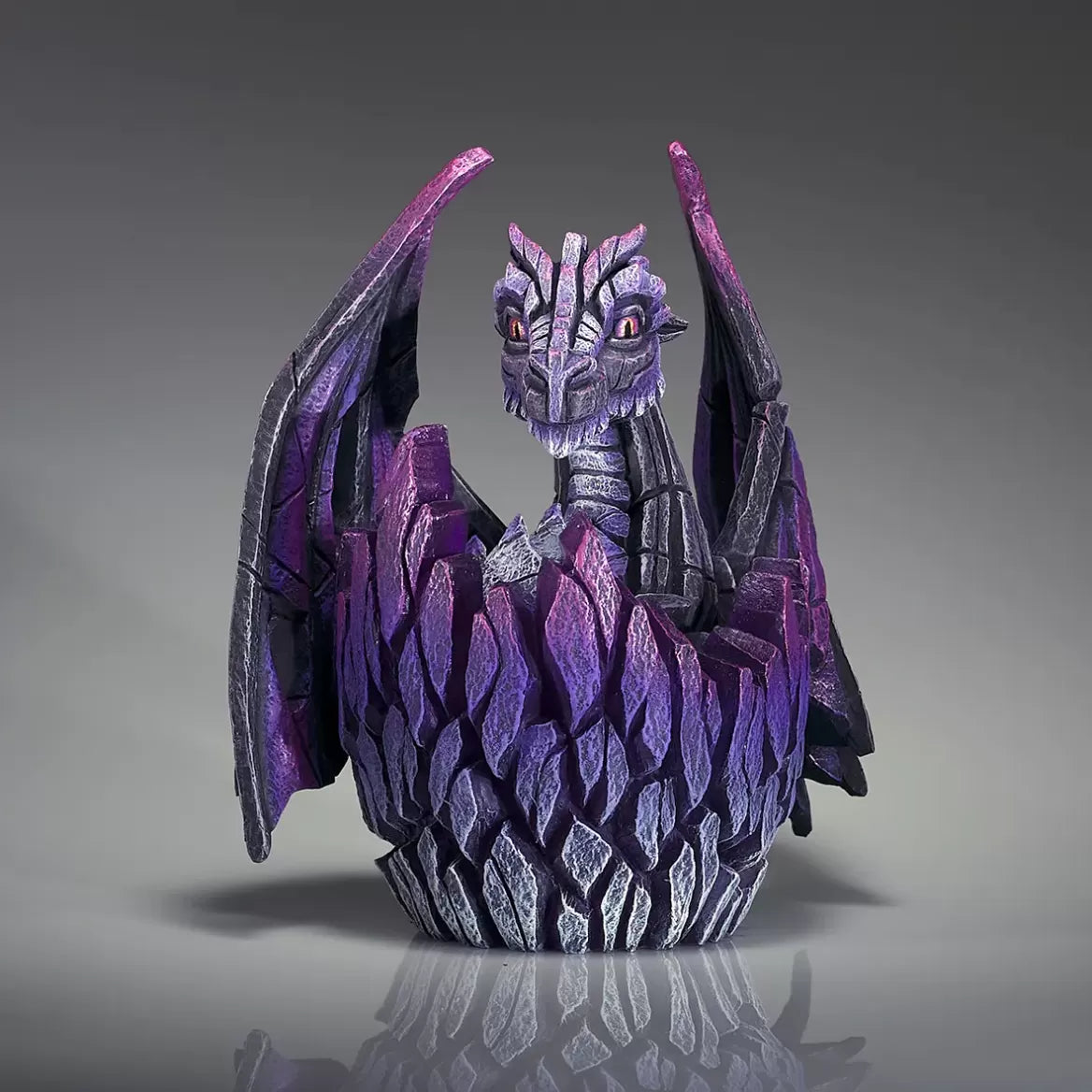 Black Dragon Egg Edge Sculpture - Unique Gothic Home Decor for Fantasy & Gaming Rooms, Perfect for Tabletop RPGs and Medieval Themed Parties