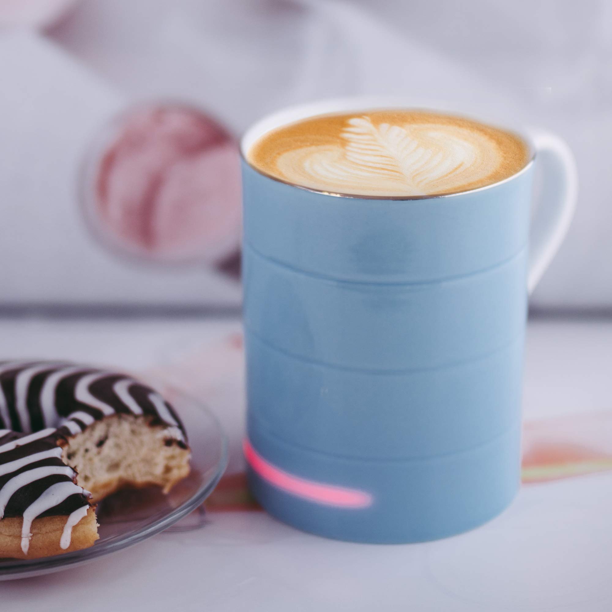 Glowstone Smart Mug – 11oz Fine Bone China Self-Heating Coffee Cup with Wireless Charging | Dishwasher Safe Ceramic Tea Mug | 1-Hour Battery Life | Perfect for Office, Home & Travel Use