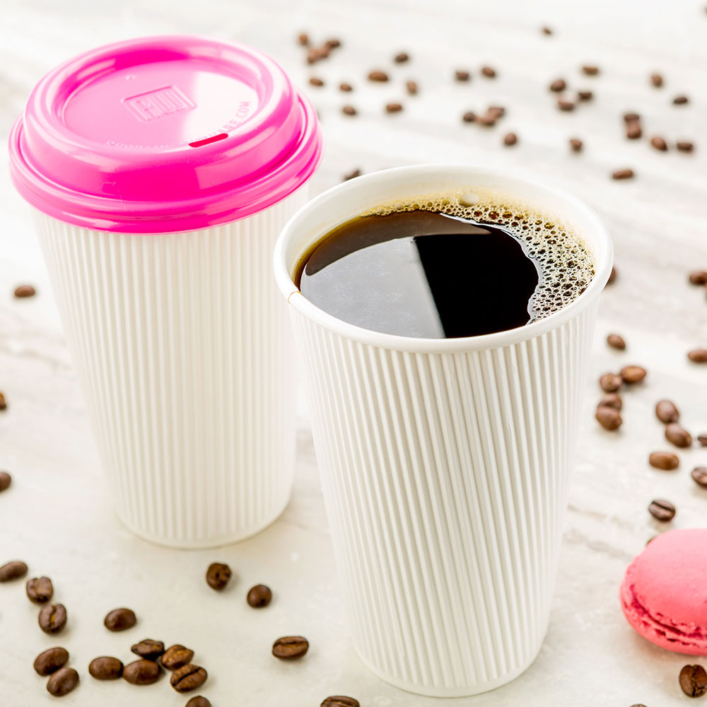 20 oz White Paper Coffee Cups with Ripple Wall - 3.5