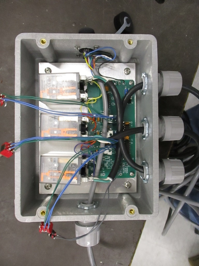 Triple I/O Alarm for 6712, 6712C, 6712FR, Avalanche, and BLZZRD Samplers - High-Performance Monitoring Device for Industrial and Laboratory Use