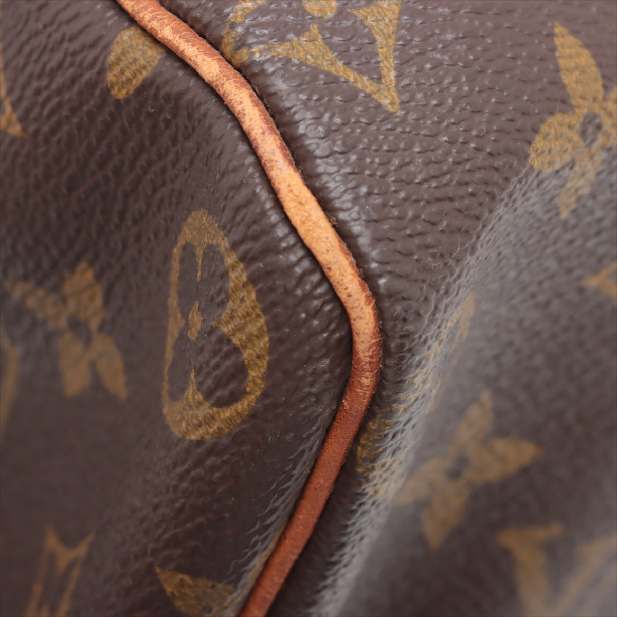 Authentic Louis Vuitton Monogram Speedy 40 Handbag - Luxury Designer Shoulder Bag for Women, Perfect for Travel, Work & Everyday Use