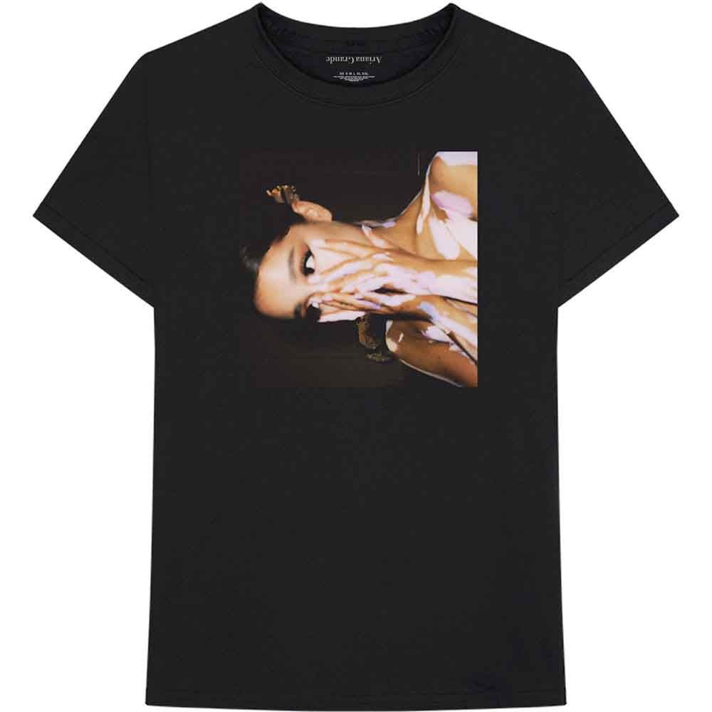 Ariana Grande Unisex T-Shirt with Side Photo Print - Trendy Graphic Tee for Men & Women - Perfect for Concerts, Fan Meetups & Casual Wear