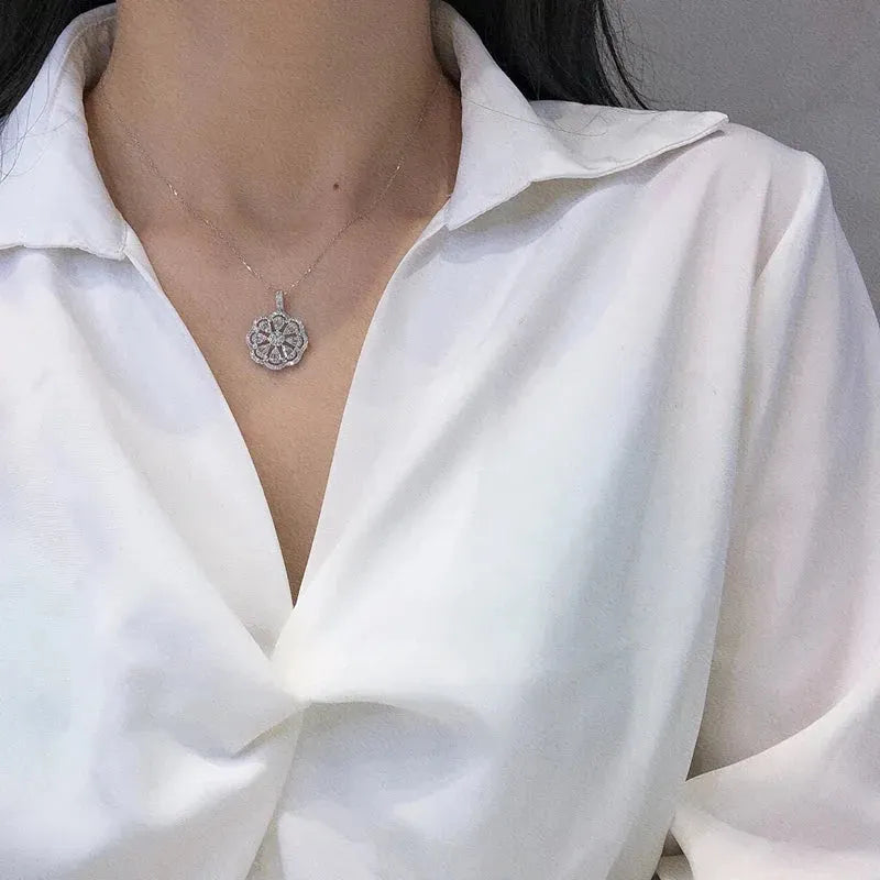 18K White Gold Sunflower Necklace with 1.05 Carat Natural Diamonds - Luxury Women's Jewelry for Banquets, Weddings & Special Occasions