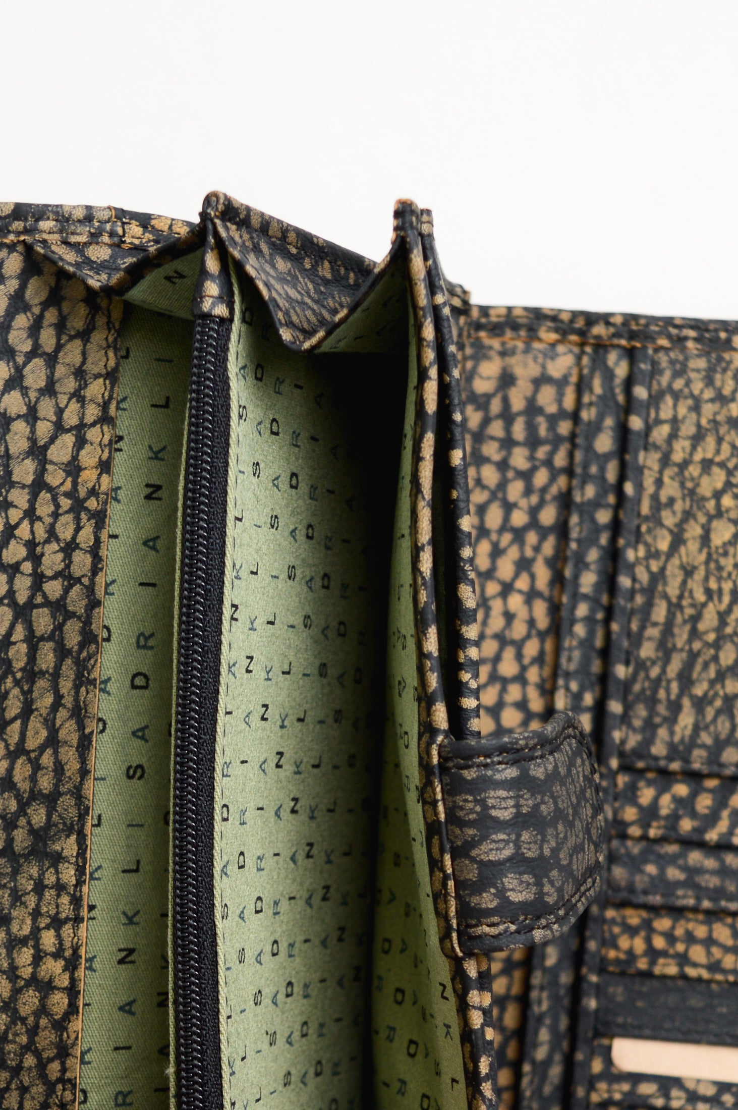 Adrian Klis 105 Genuine Leather Ladies Wallet with Panther Print - Stylish Women's Clutch for Everyday Use, Parties & Travel