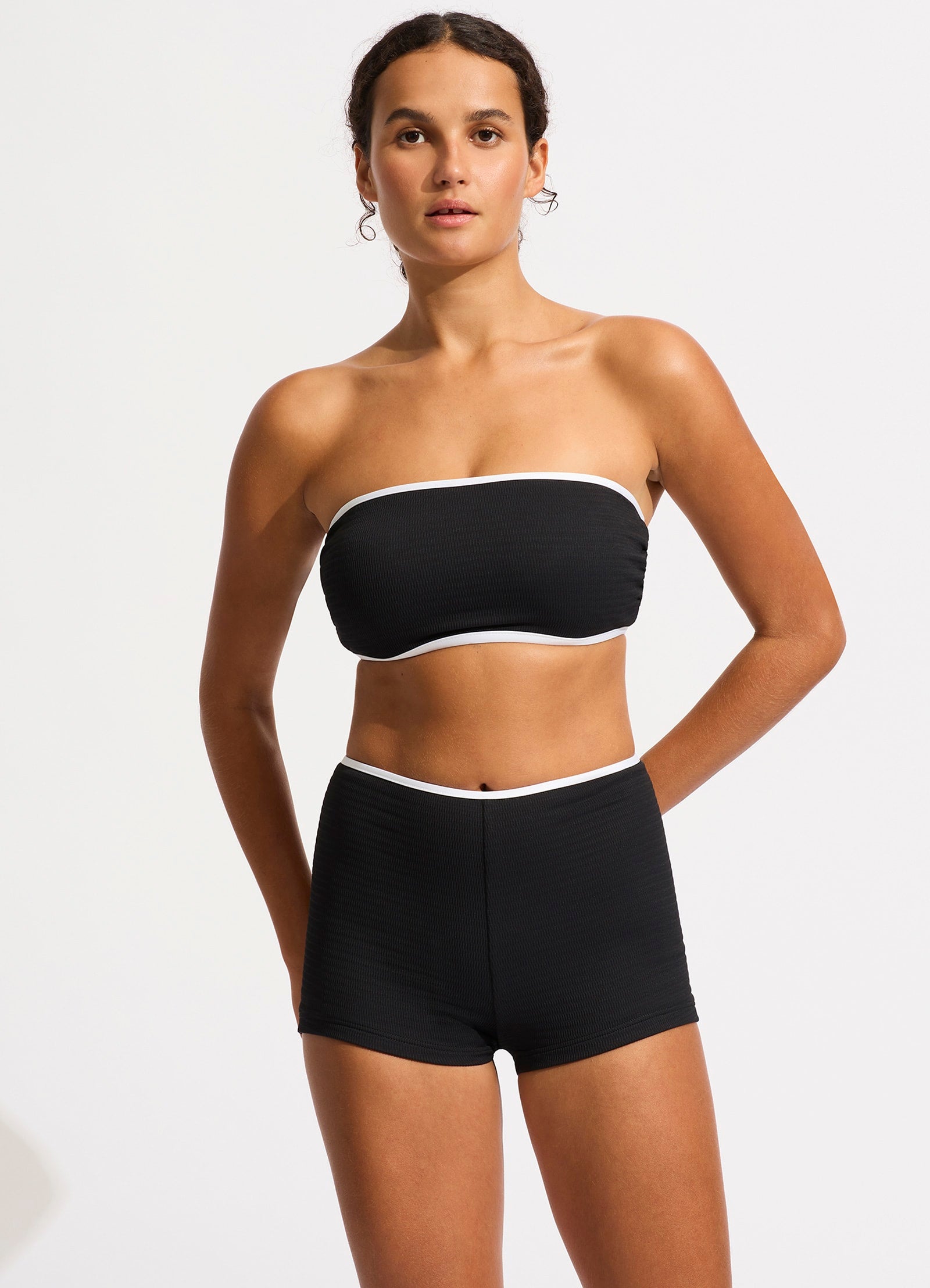 Beach Bound DD Tank Bikini Top - Black | High Support Swimwear for Women | Perfect for Beach Vacations & Pool Parties
