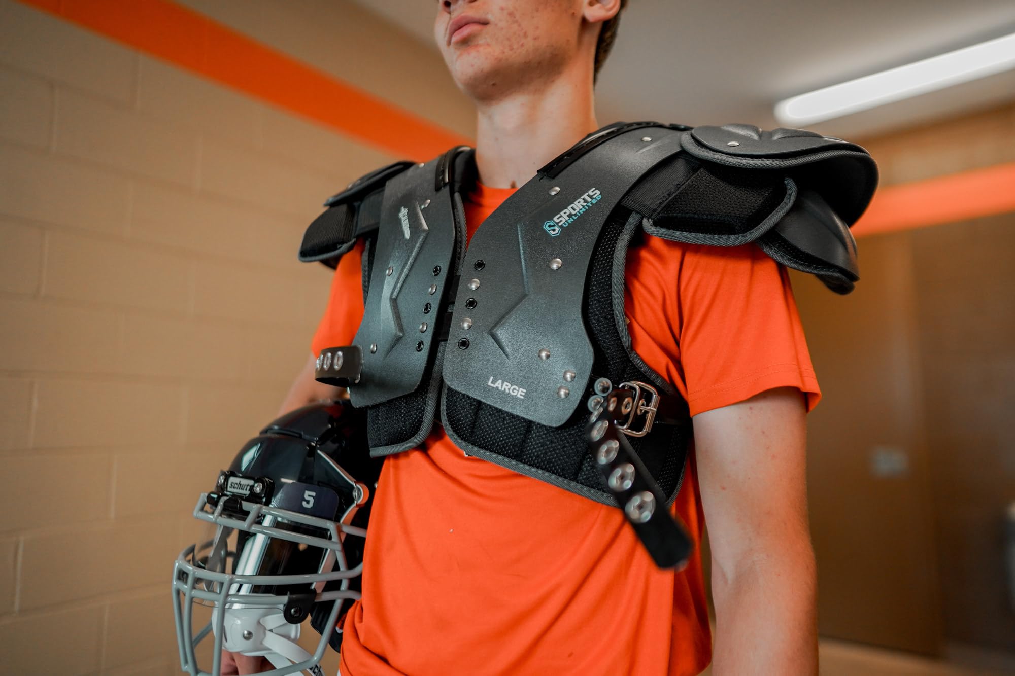 Xcalibur Adult Football Shoulder Pads - Protective Gear for Football Players | High Impact Protection for Training & Games | Perfect for Tackle Football, Practice & Competitive Play