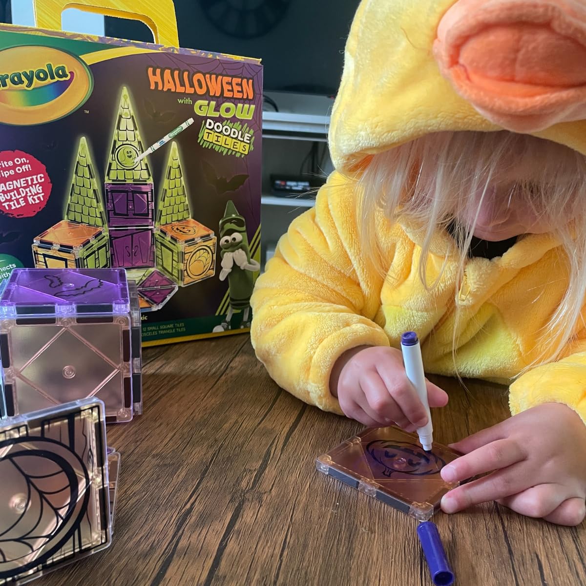 CreateOn Crayola Halloween Glow Doodle Magnetic Tiles Building Set - 25-Piece STEM Educational Toys for Boys & Girls Ages 3+ | Creative Construction Play, Classroom Activities & Holiday Gift for Kids