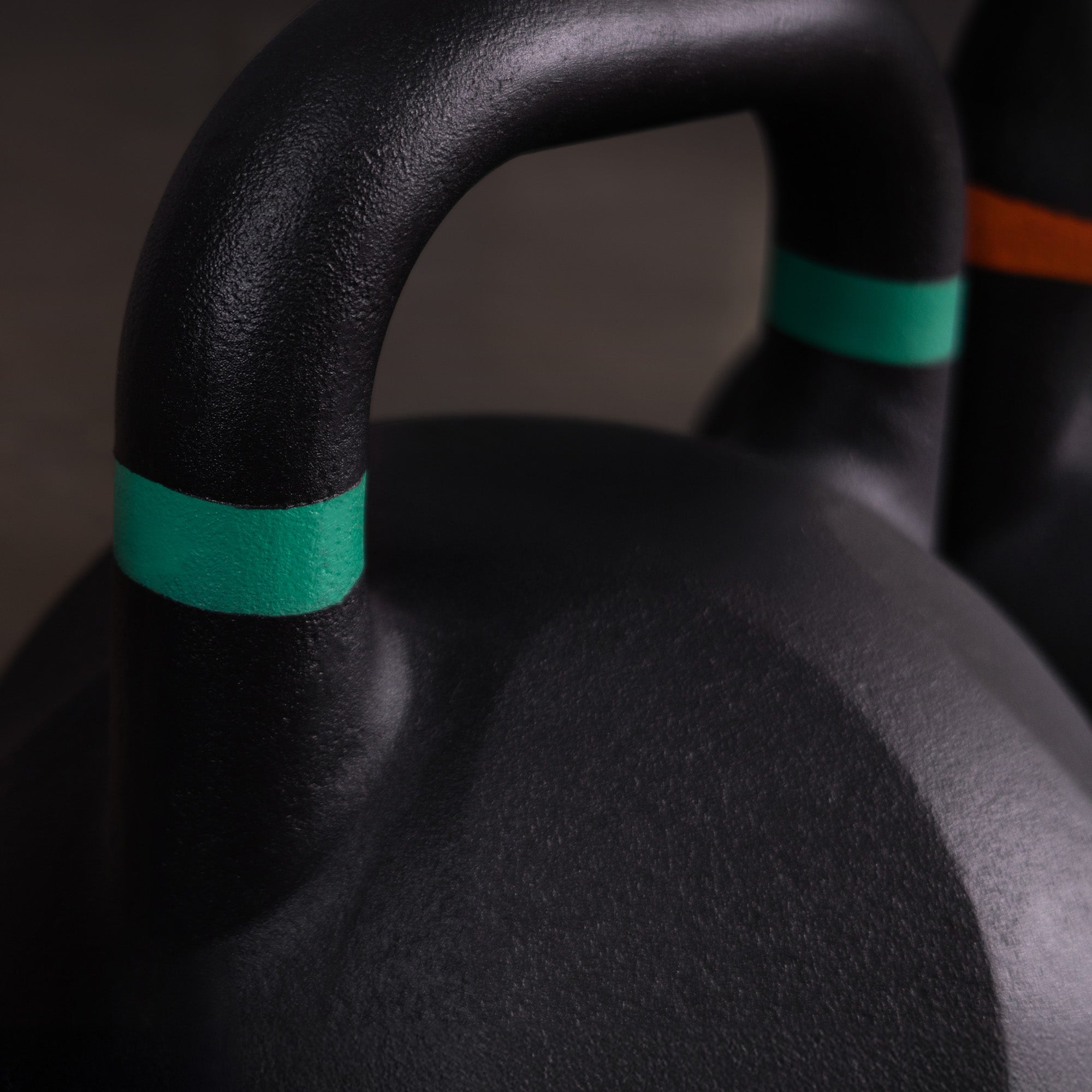 AmStaff Fitness Competition Kettlebells - Professional Grade Cast Iron Kettlebell for CrossFit, Strength Training & Home Gym Workouts - Perfect for HIIT, Functional Fitness & Weightlifting Exercises