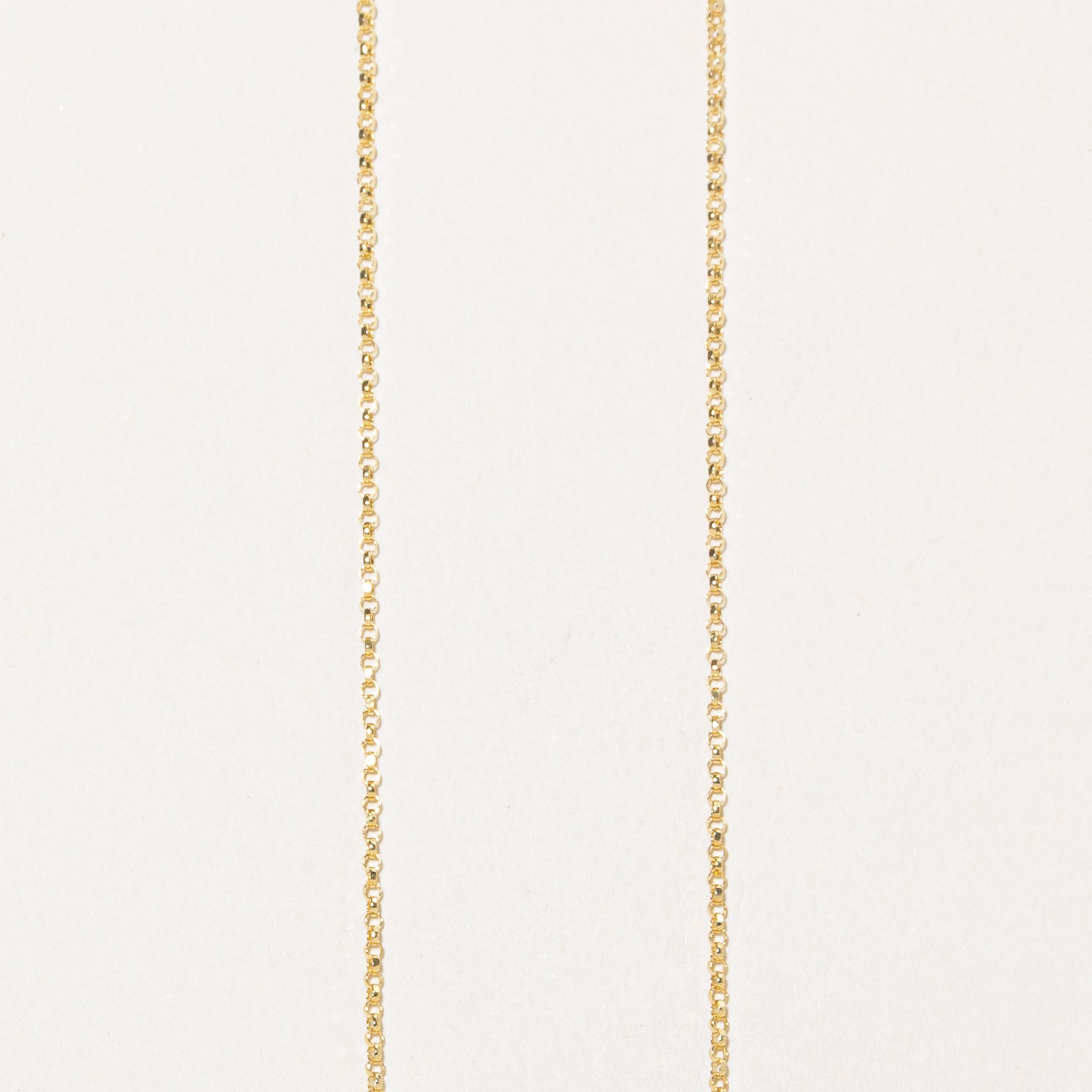 14K Yellow Gold Cable Link Chain Necklace - 18 Inch Durable & Hypoallergenic Jewelry for Women, Perfect for Everyday Wear, Layering & Gift Giving