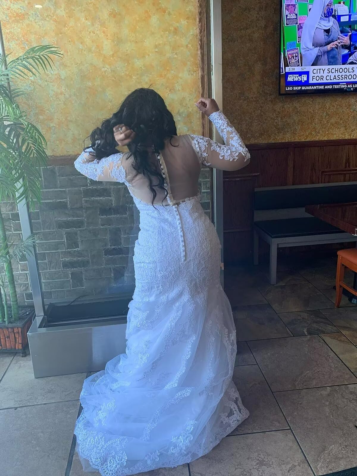 Elegant Lace Mermaid Wedding Dress 2025 | Strapless Beach Bridal Gown with Applique Tulle | Long Bohemian Style for Bride | Perfect for Beach Weddings, Destination Ceremonies & Romantic Photos