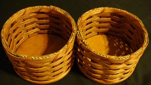 Amish Handmade Double Peanut Basket - 6.5x4.25 Inch Shell & Hull Organizer - Perfect for Man Cave, Home Bar & Coffee Table - Healthy Snack Storage for Family & Guests - Eco-Friendly Weaved Design with Easy-Dump Rivet (Colors Vary)