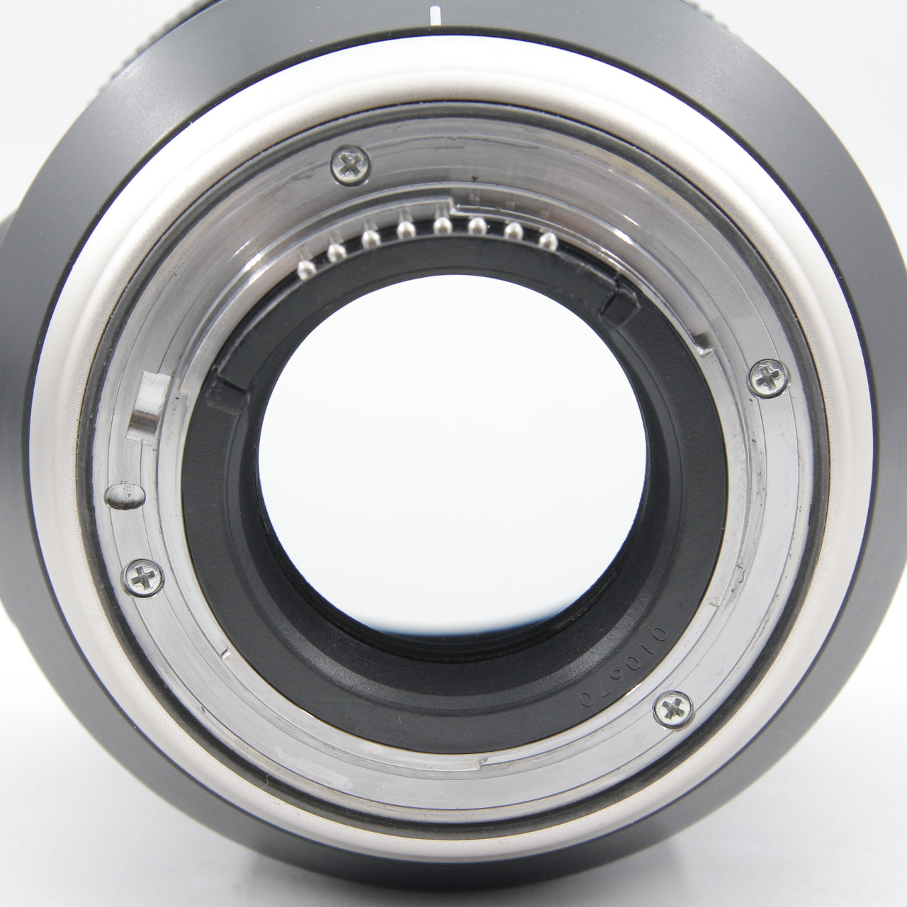 Used Tamron 85mm f/1.8 Di VC USD Lens for Nikon F Mount - Fast Aperture Portrait Lens with Vibration Compensation & Box - Perfect for Wedding Photography, Street Portraits & Low Light Shooting
