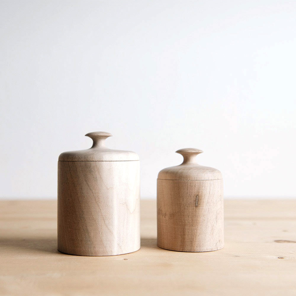 Handmade Small Walnut Wood Lidded Pot with Carved Design - Perfect for Tea Storage, Spice Jar, or Decorative Home Kitchen Use