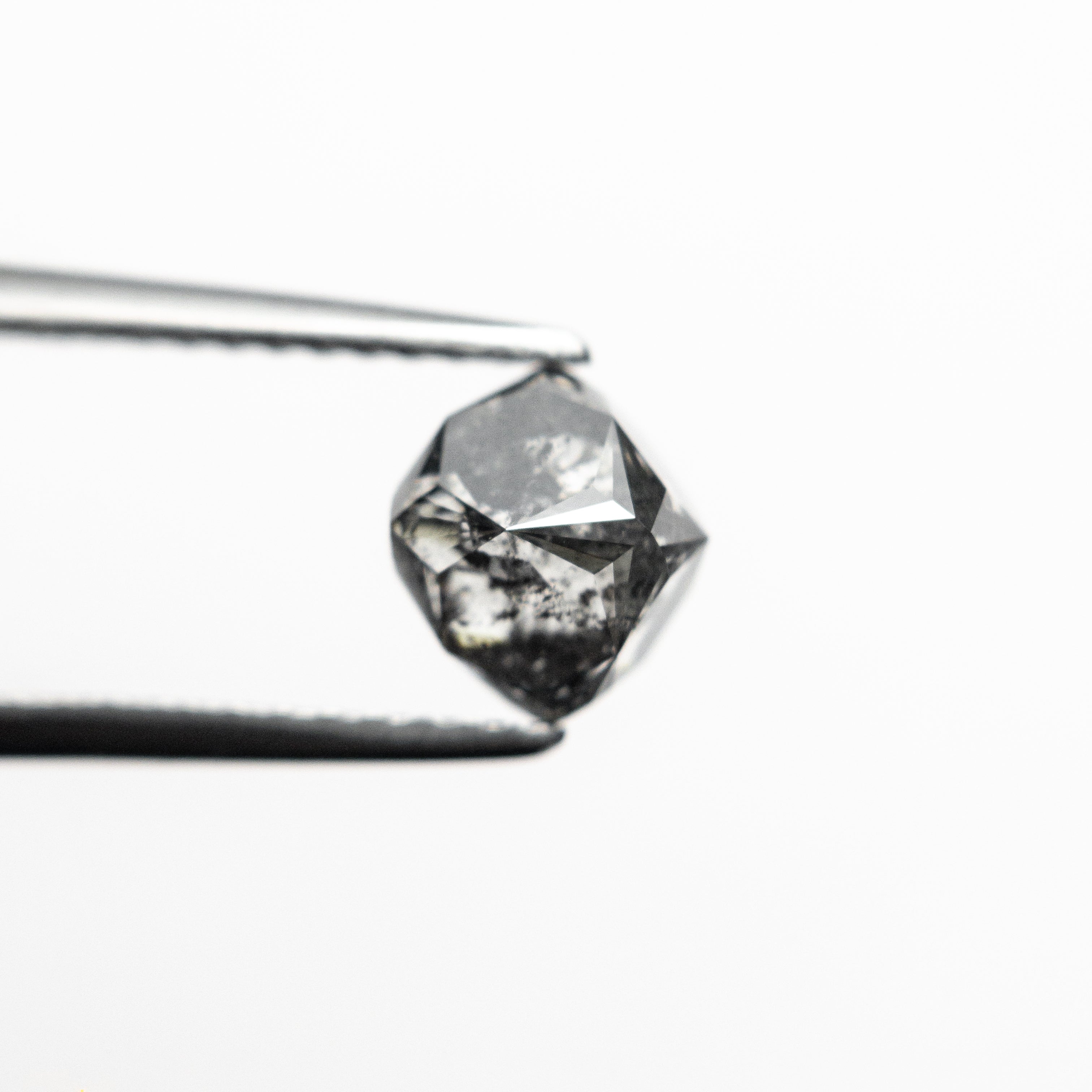 1.74ct Natural Octahedron Diamond (6.67x6.11x6.06mm) - Loose Gemstone for Jewelry Making, Engagement Rings & Collector's Specimens