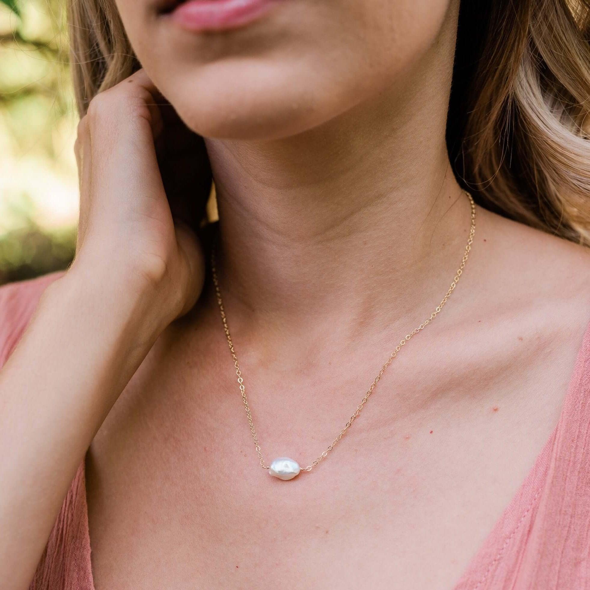 Elegant Tiny Raw White Freshwater Pearl Crystal Nugget Necklace – Perfect for Bridal Jewelry, Boho Fashion & Everyday Wear