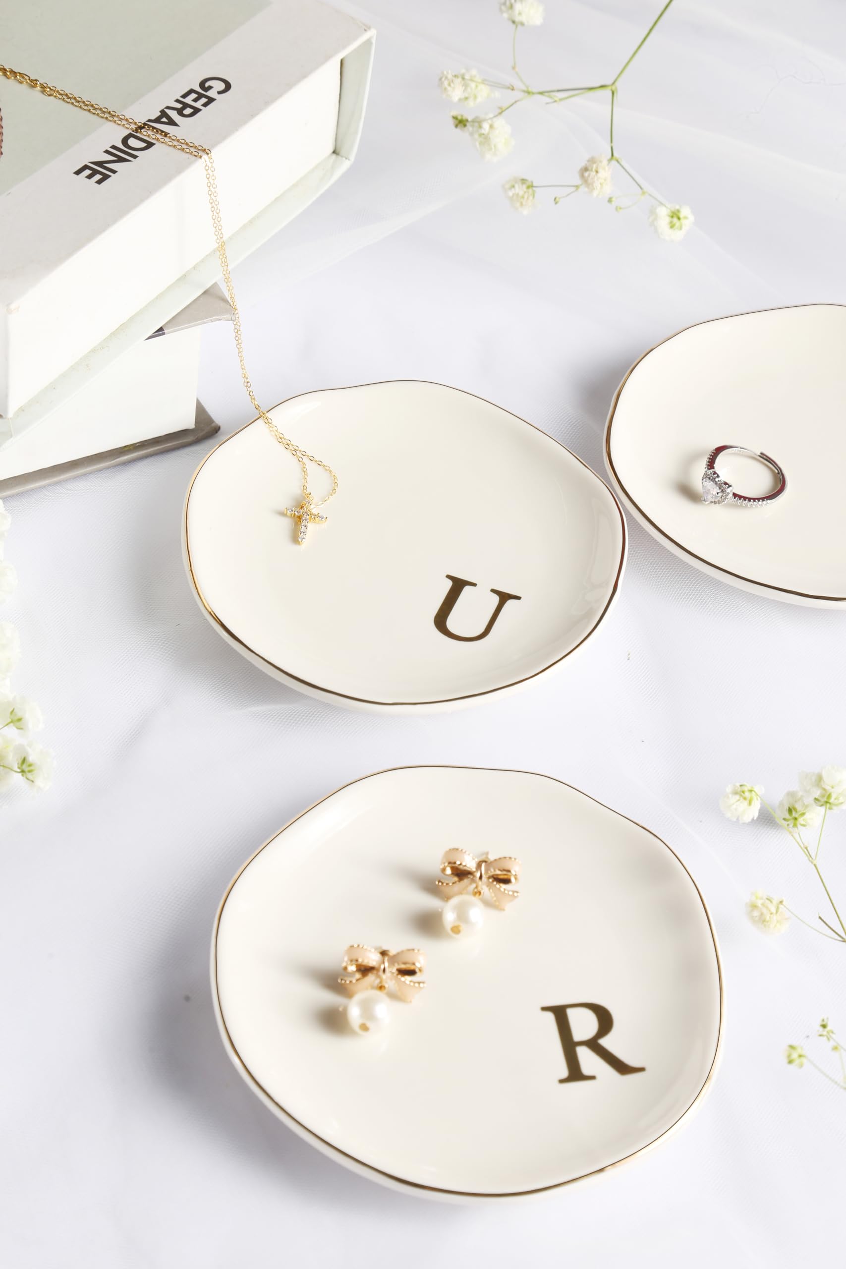 Personalized Ceramic Jewelry Tray with Monogram - Elegant Ring Dish for Engagement, Wedding & Birthday Gifts - Perfect for Mother's Day, Women's Gifts - White Ceramic 4.75