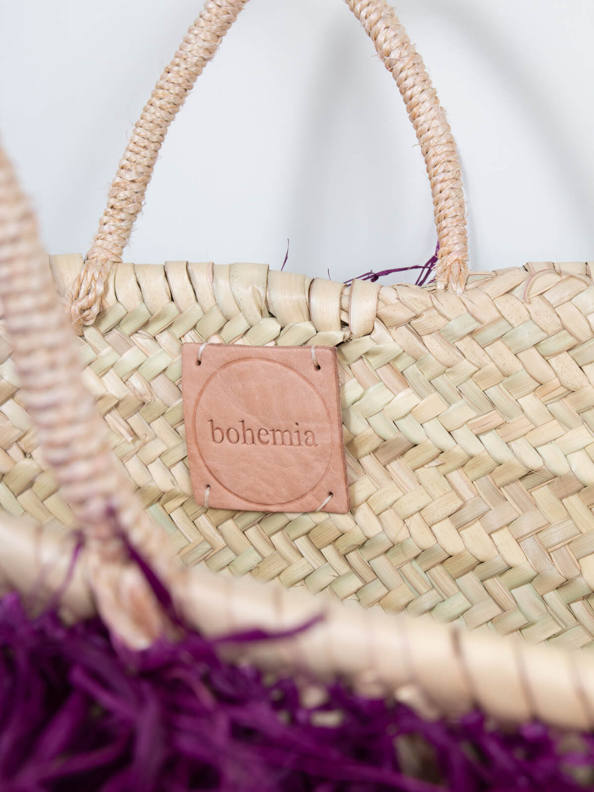 Stylish Violet Raffia Tassel Basket - Handwoven Storage Solution for Home Decor, Beach Essentials & Picnic Accessories