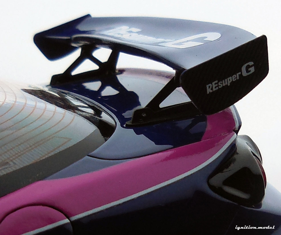 1:18 Scale Mazda RX-8 SE3P RE Amemiya Diecast Model Car - Blue & Pink Limited Edition - Perfect for Collectors, Display & Racing Enthusiasts