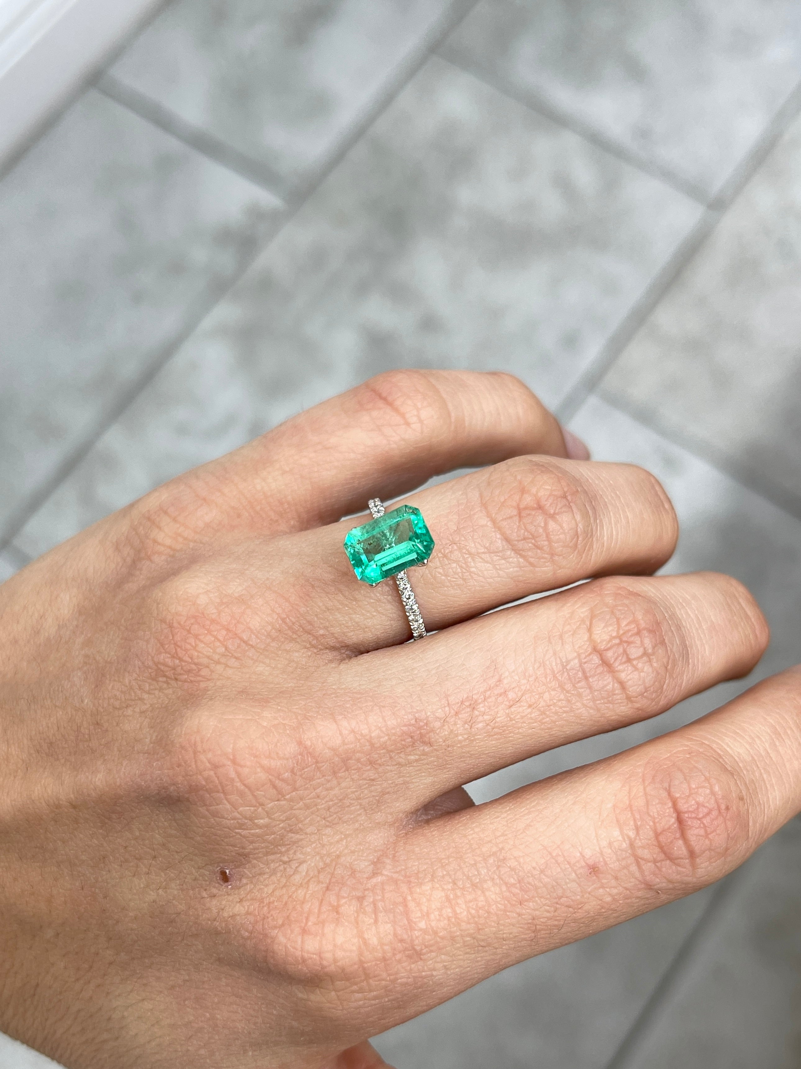 2.31 Carat 10x7mm Colombian Emerald - Natural Medium Green Emerald Cut Gemstone for Jewelry Making, Engagement Rings & Fine Collections