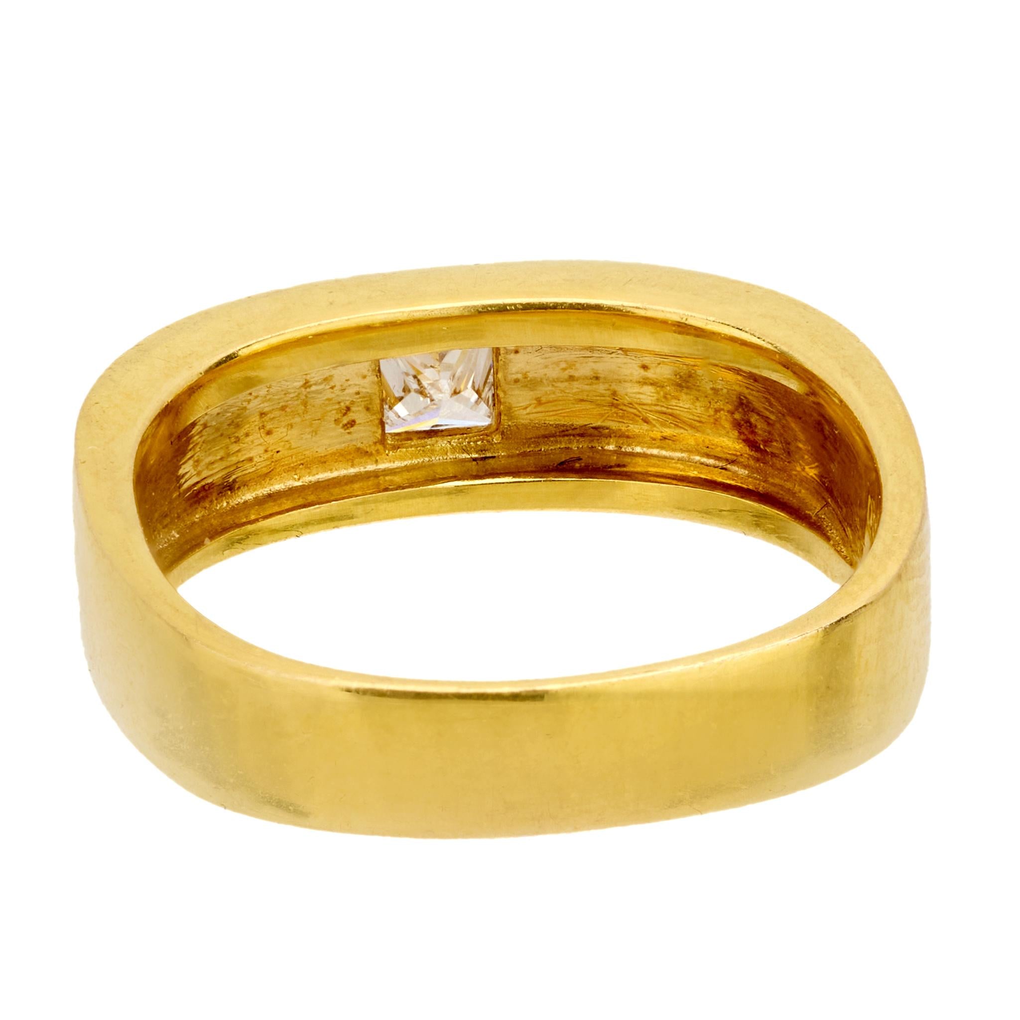18K Gold Diamond Ring - 0.23 Carat Solitaire Engagement Ring for Women, Elegant Wedding Band, Anniversary Gift for Her - Perfect for Proposals, Weddings & Special Occasions