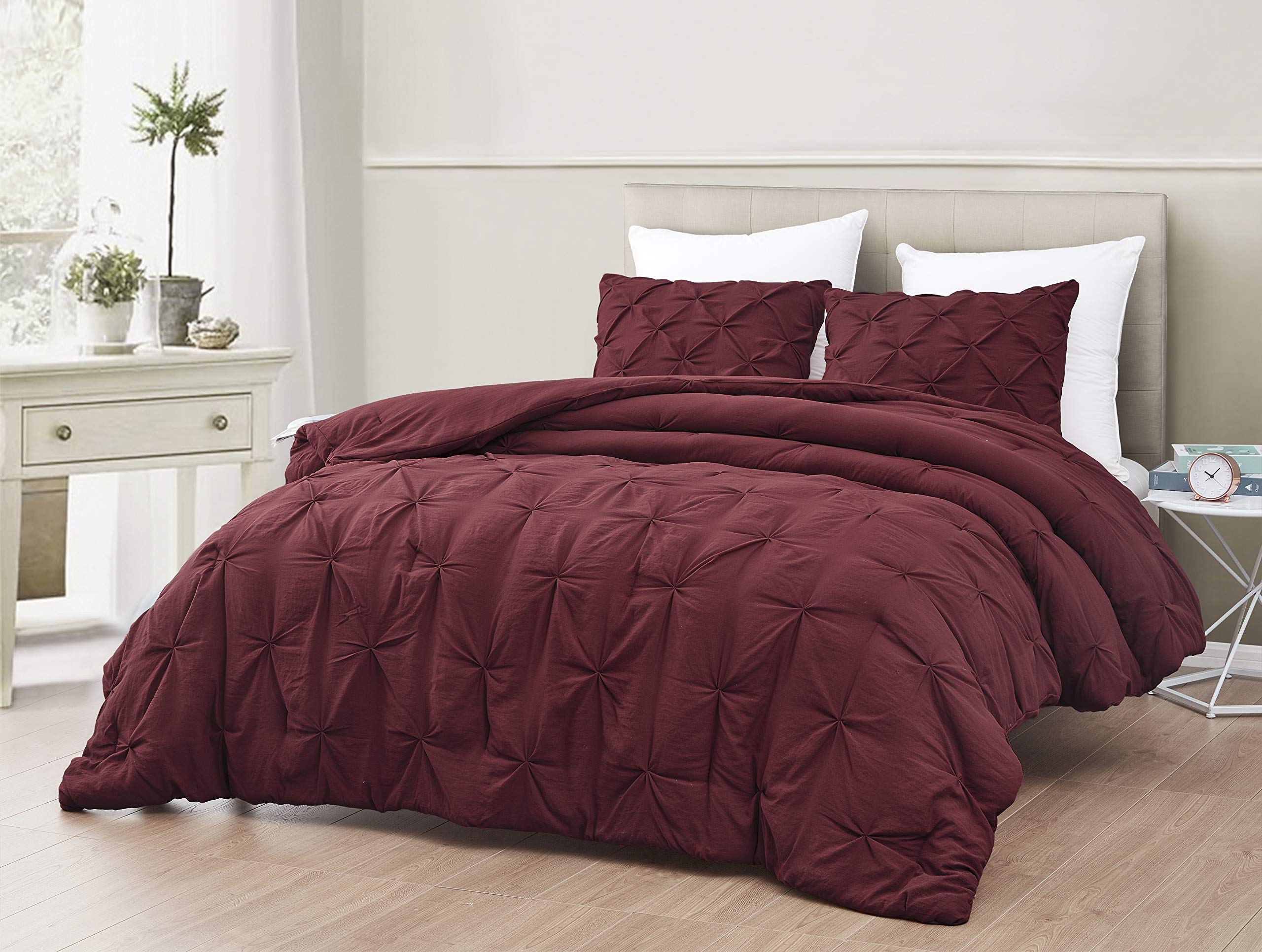 Premium Soft Cotton Comforter Set - All Season Goose Down Alternative Pinch Pleat Duvet Insert | 500 GSM Fill Power | Ultra Soft Oversized Queen (Burgundy) | Perfect for Bedroom Decor, Guest Rooms & Cozy Nights