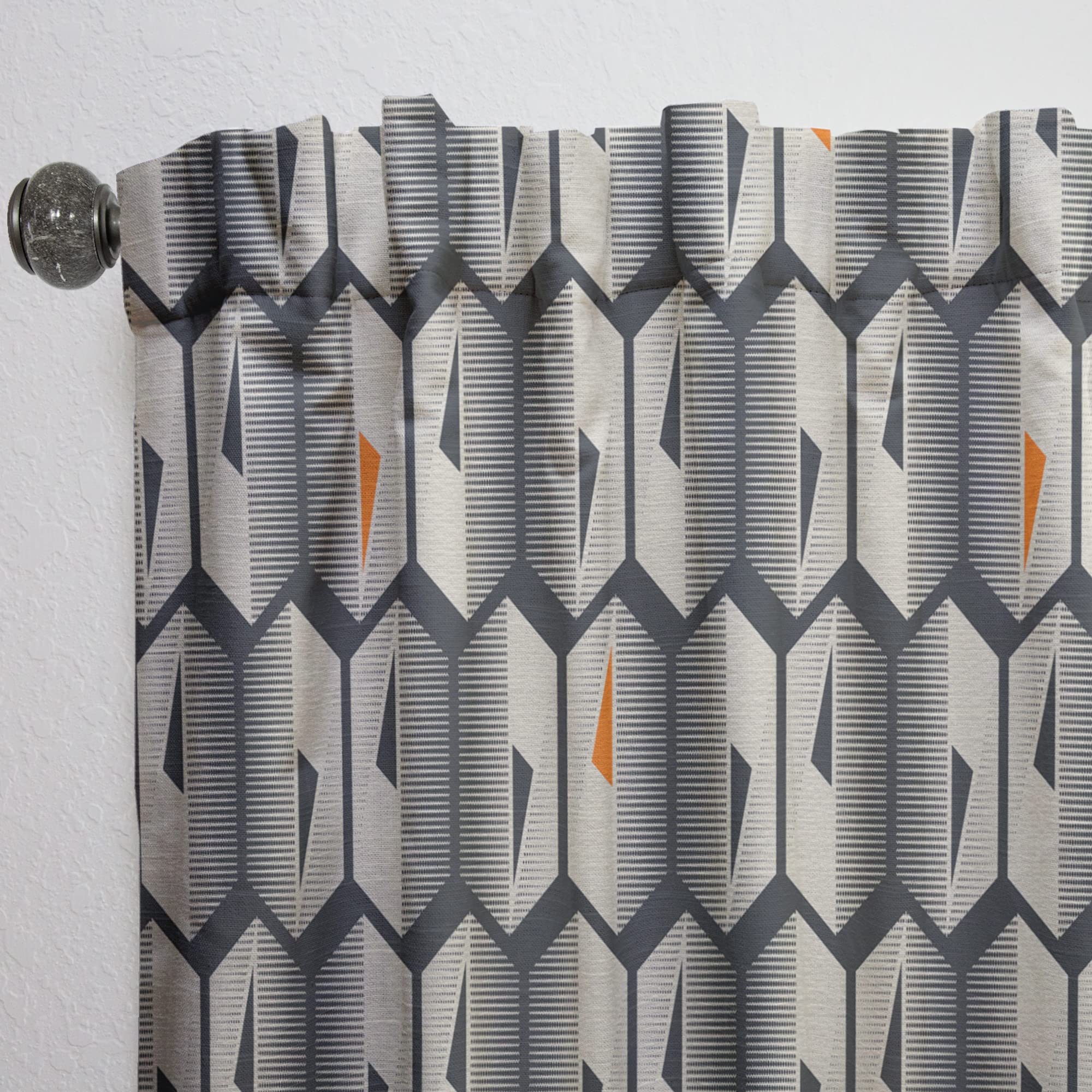 DesignQ Thermal Insulated Curtains - Abstract Retro Geometric Triangle Pattern Blackout Drapes for Bedroom & Living Room - Single Panel 52x63 Inches - Perfect for Home Decor, Privacy & Energy Efficiency