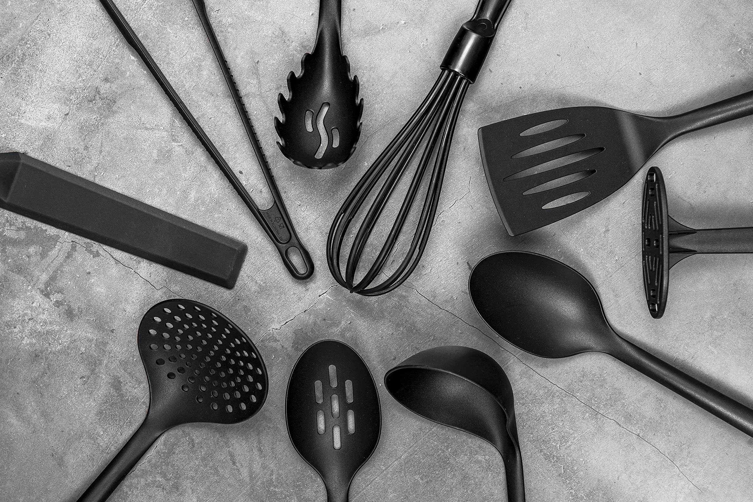 Chef Aid Black Nylon Ladle - BPA-Free Kitchen Utensil for Non-Stick Cookware - Safe & Durable Cooking Spoon - Perfect for Soups, Sauces & Stirring
