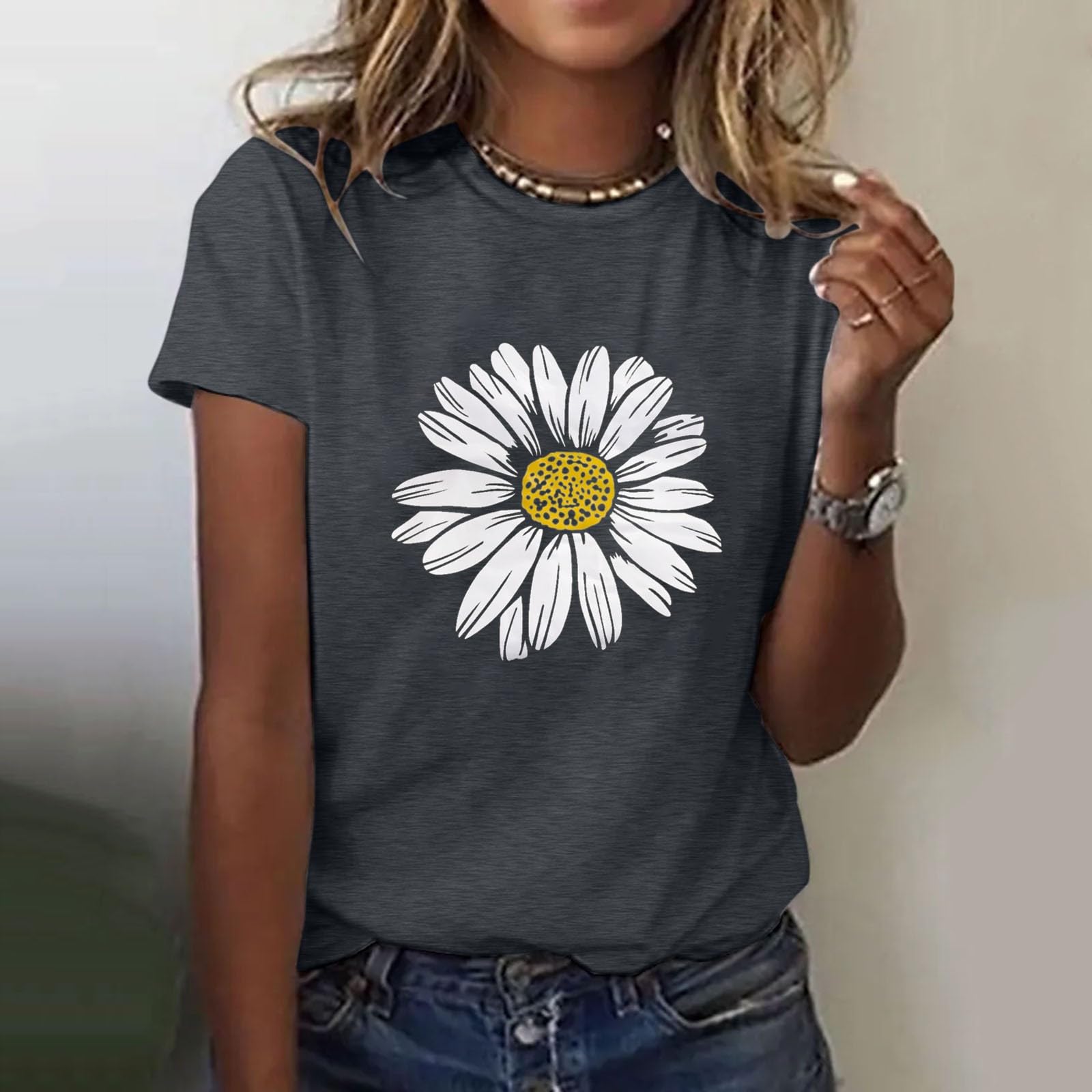 Women's Sunflower Graphic T-Shirt - Cute Floral Summer Tee, Loose Fit Crew Neck Short Sleeve Top for Casual Wear | Perfect for Beach Outings, Picnics & Summer Fashion