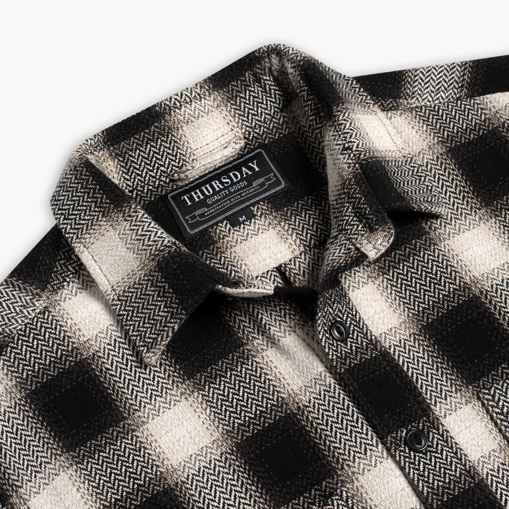 Buffalo Check Flannel Shirt for Men & Women - Soft & Warm Plaid Button-Up Shirt - Casual & Outdoor Wear for Fall & Winter