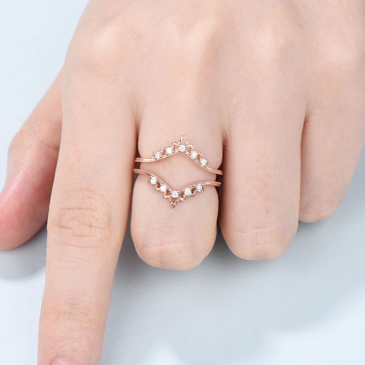 Exquisite Double Curved V Moissanite Wedding Band for Women - Rose Gold Art Deco Bridal Ring, Diamond Stackable Promise Ring for Her - Perfect for Engagement, Anniversary & Stacking Jewelry Looks