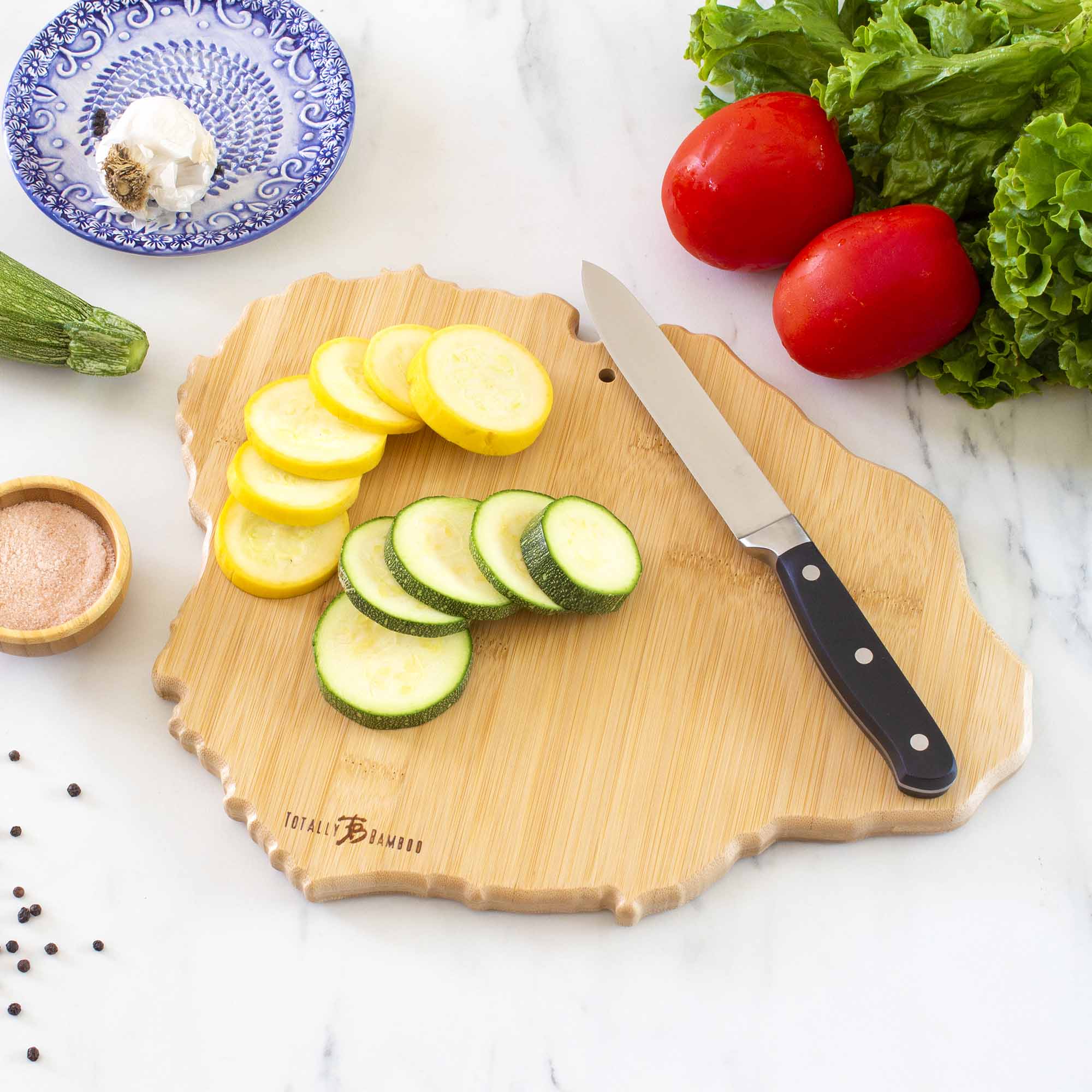 Premium Kauai-Themed Wooden Cutting Board - 9.75