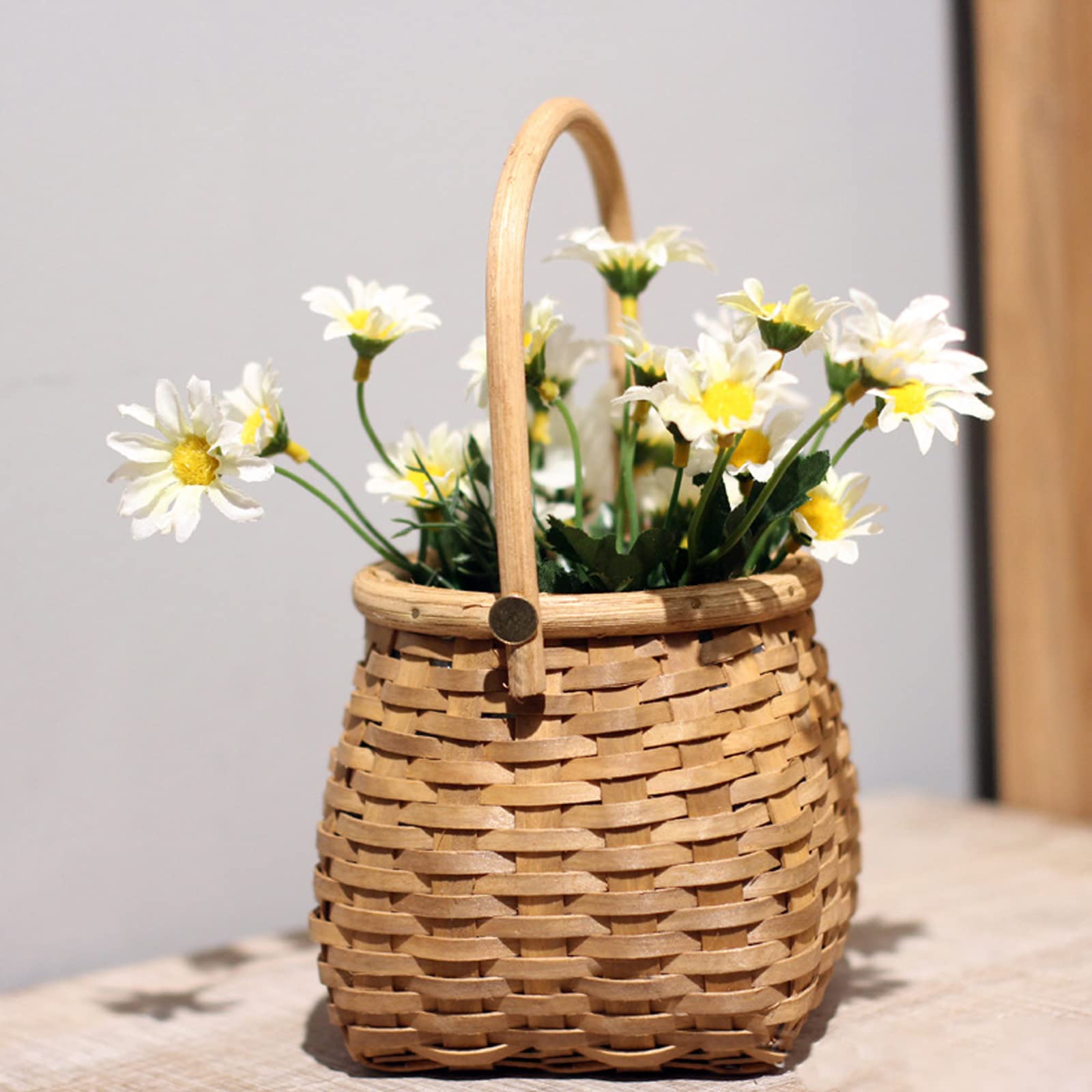 Wnvivi Set of 2 Wicker Rattan Flower Baskets with Handles - Rustic Mini Picnic Baskets for Wedding Flower Girls, Home Decor & Floral Arrangements | Perfect for Bridal Showers, Garden Parties & Boho Weddings