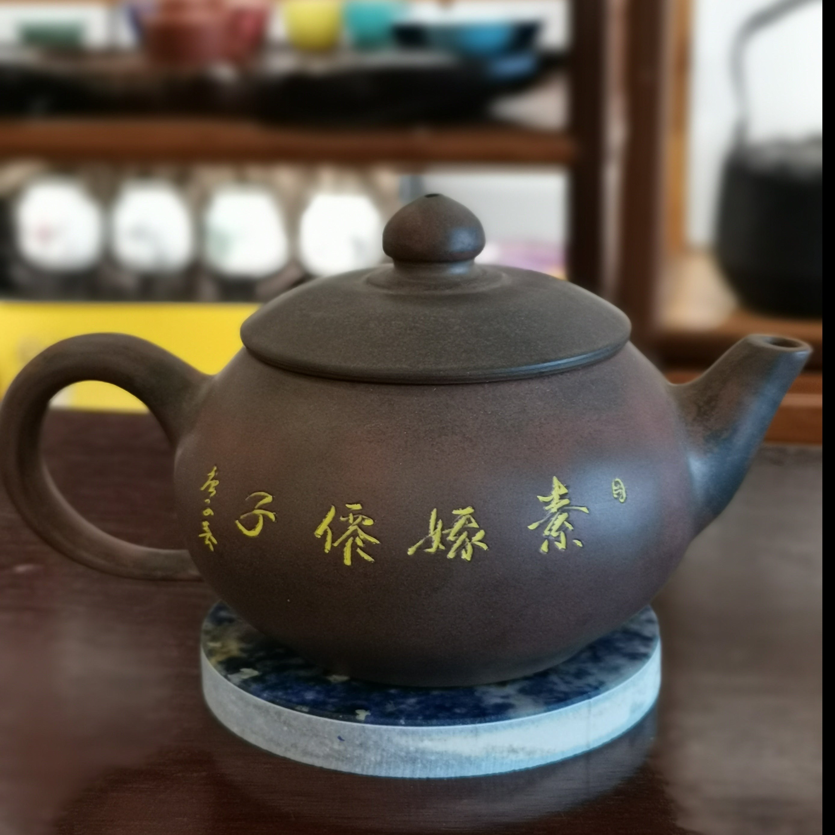 Premium Ni Xing Tao Teapot from Guangxi - Xishi Style Ceramic Teapot for Chinese Tea Brewing | Perfect for Gongfu Tea Ceremony & Home Tea Time